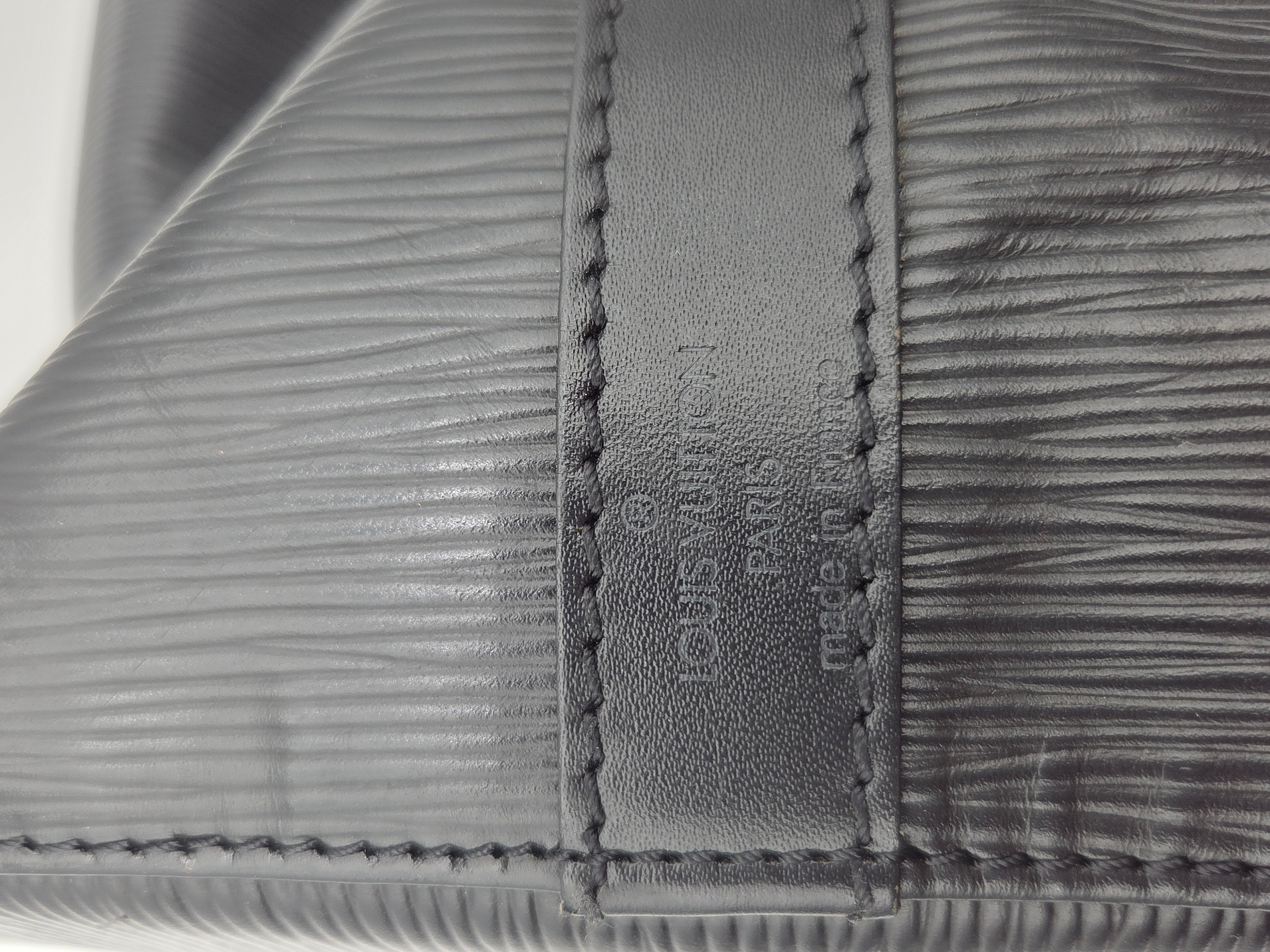 Louis Vuitton Petit Noe Epi Leather