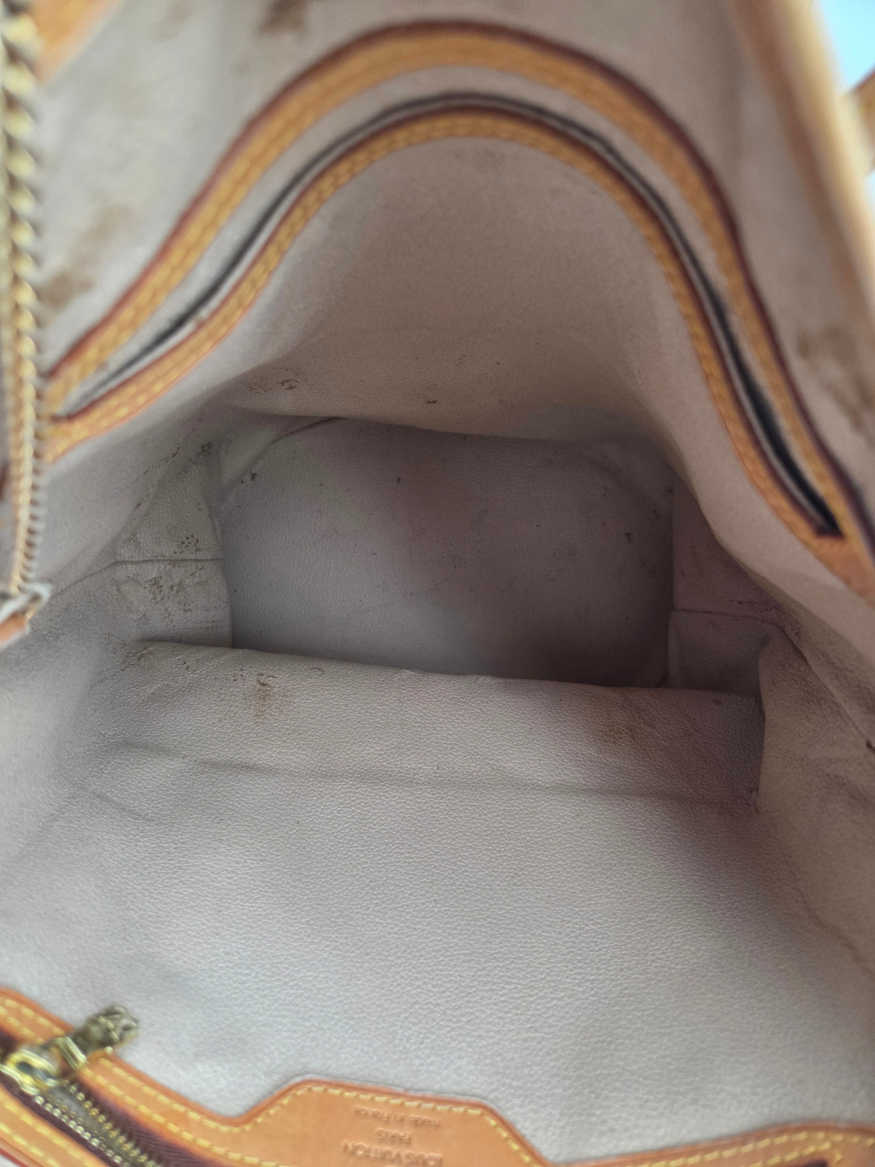 Louis Vuitton Bucket Bag GM