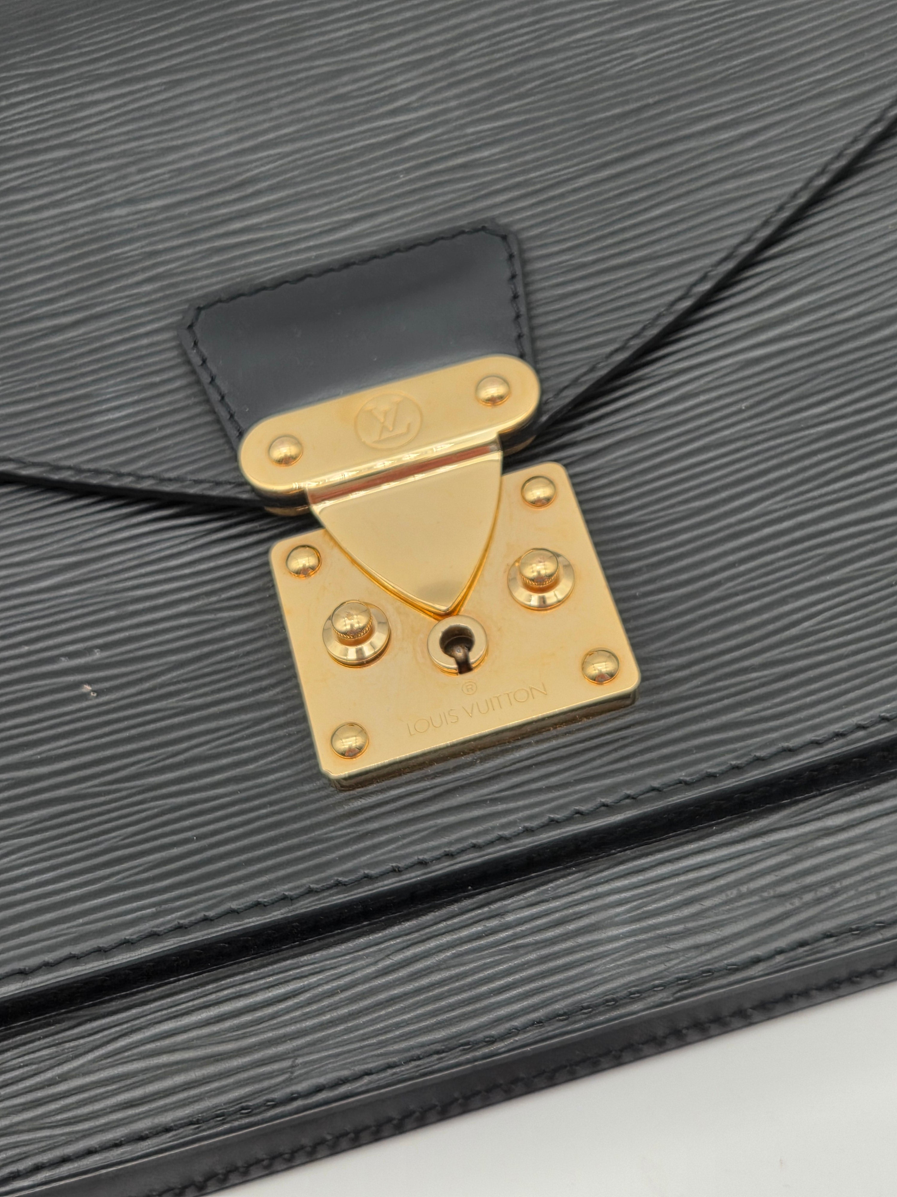Louis Vuitton Monceau Epi Leather