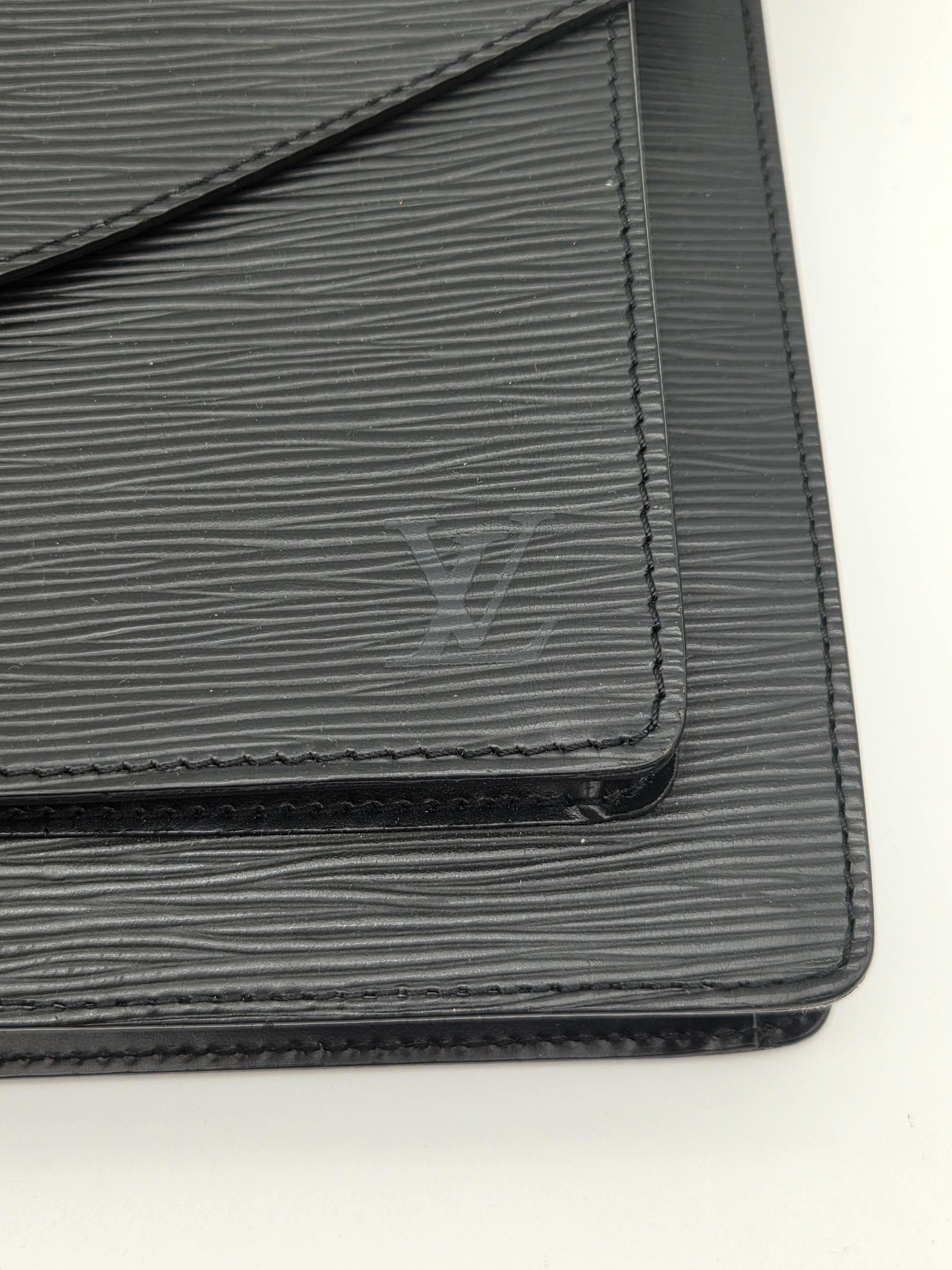Louis Vuitton Monceau Epi Leather