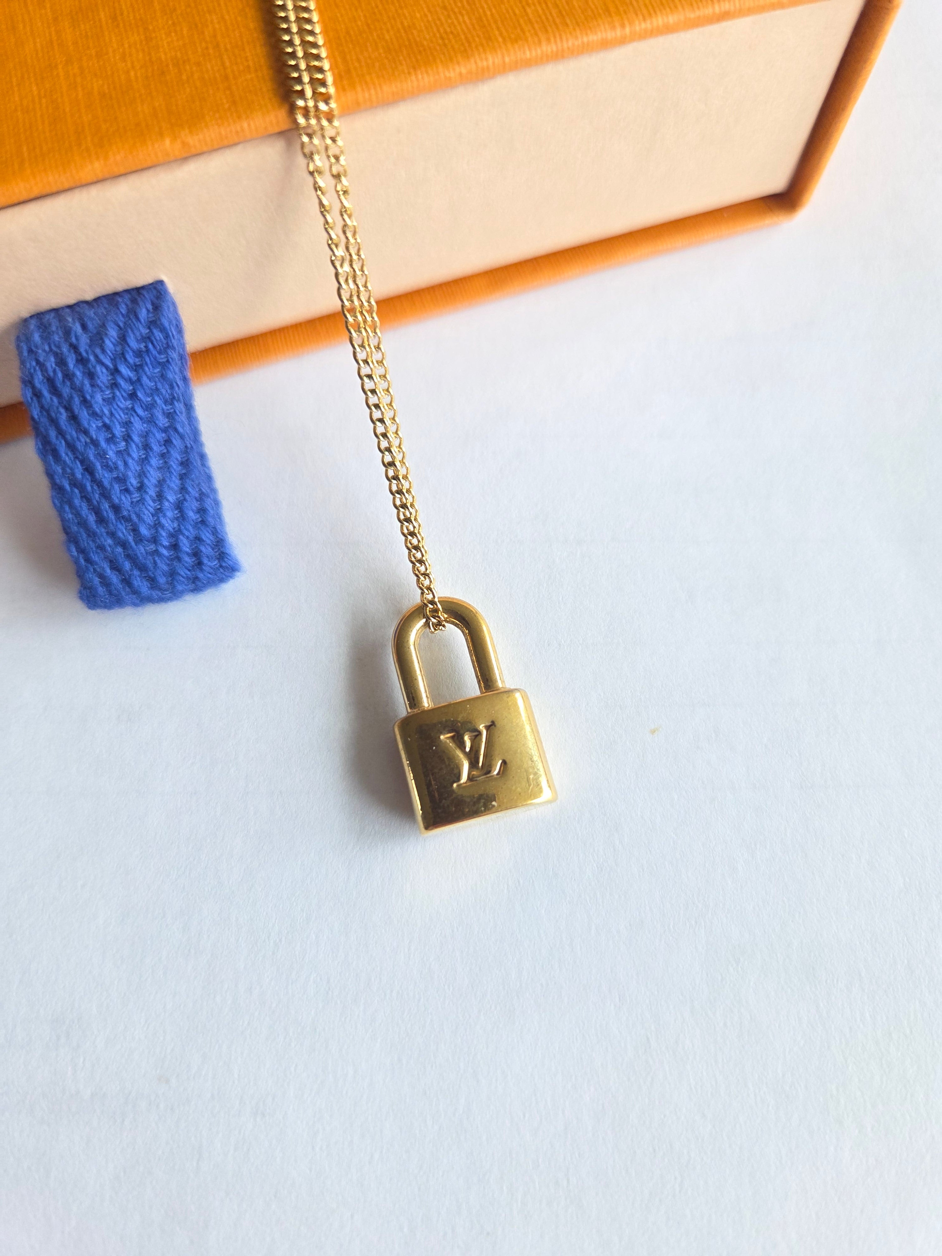Reworked necklace Padlock