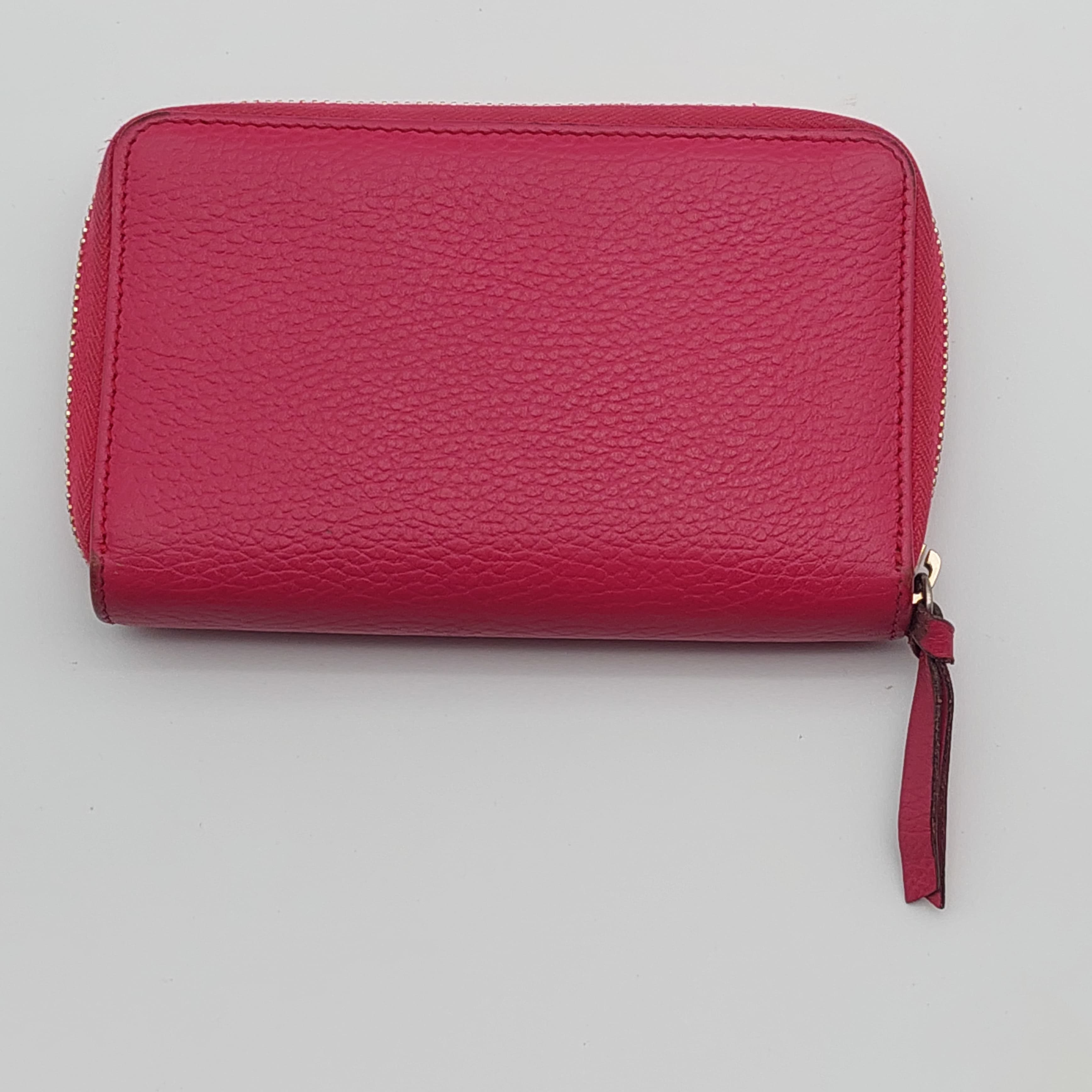 Gucci Swing Zip Wallet Fuchsia