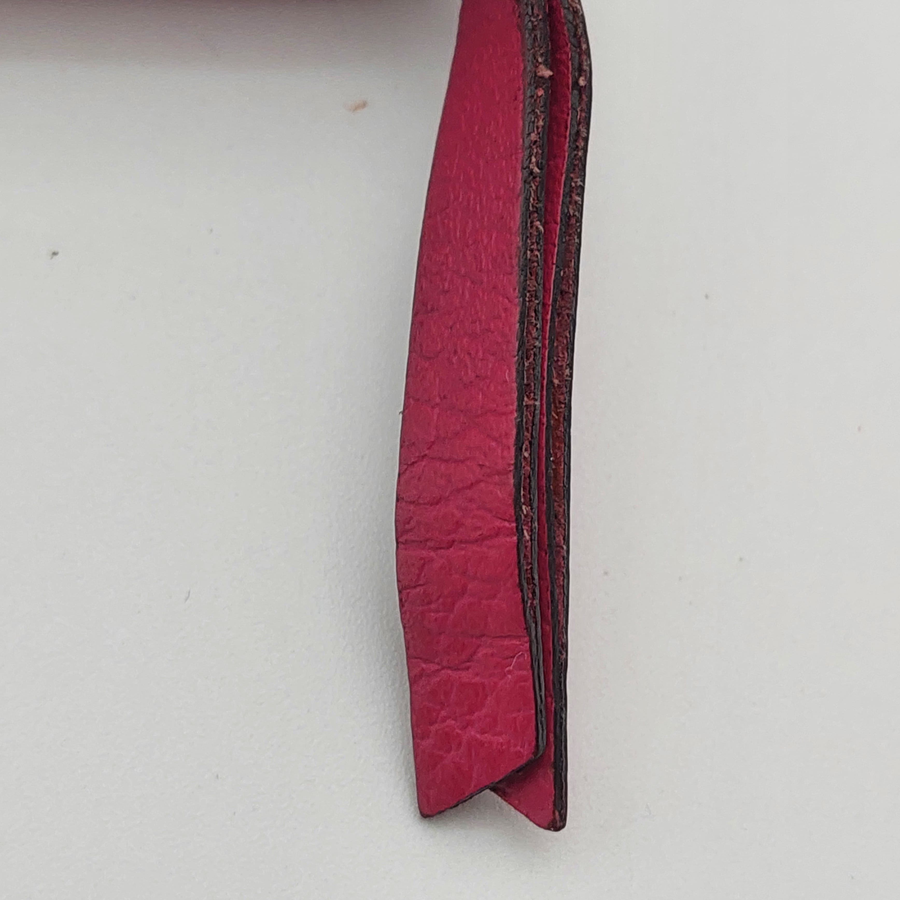 Gucci Swing Zip Wallet Fuchsia