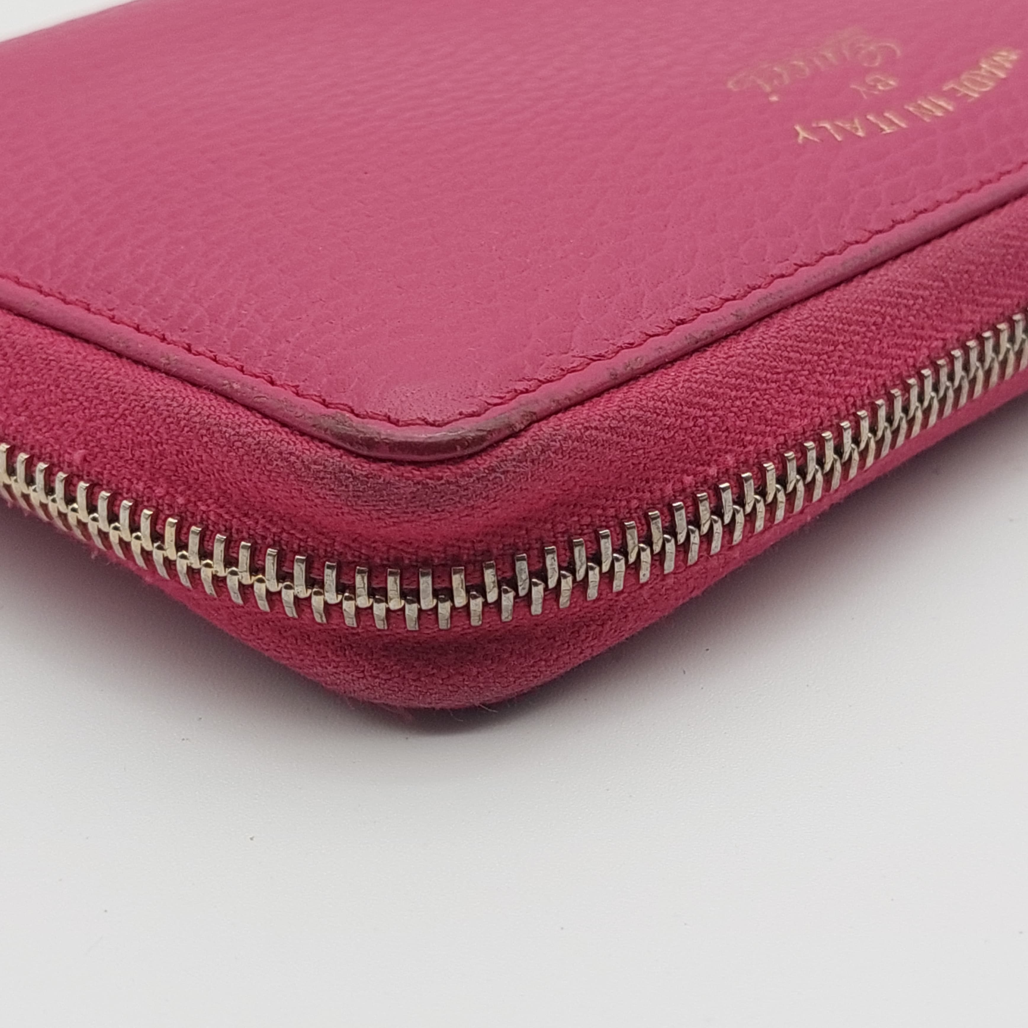 Gucci Swing Zip Wallet Fuchsia