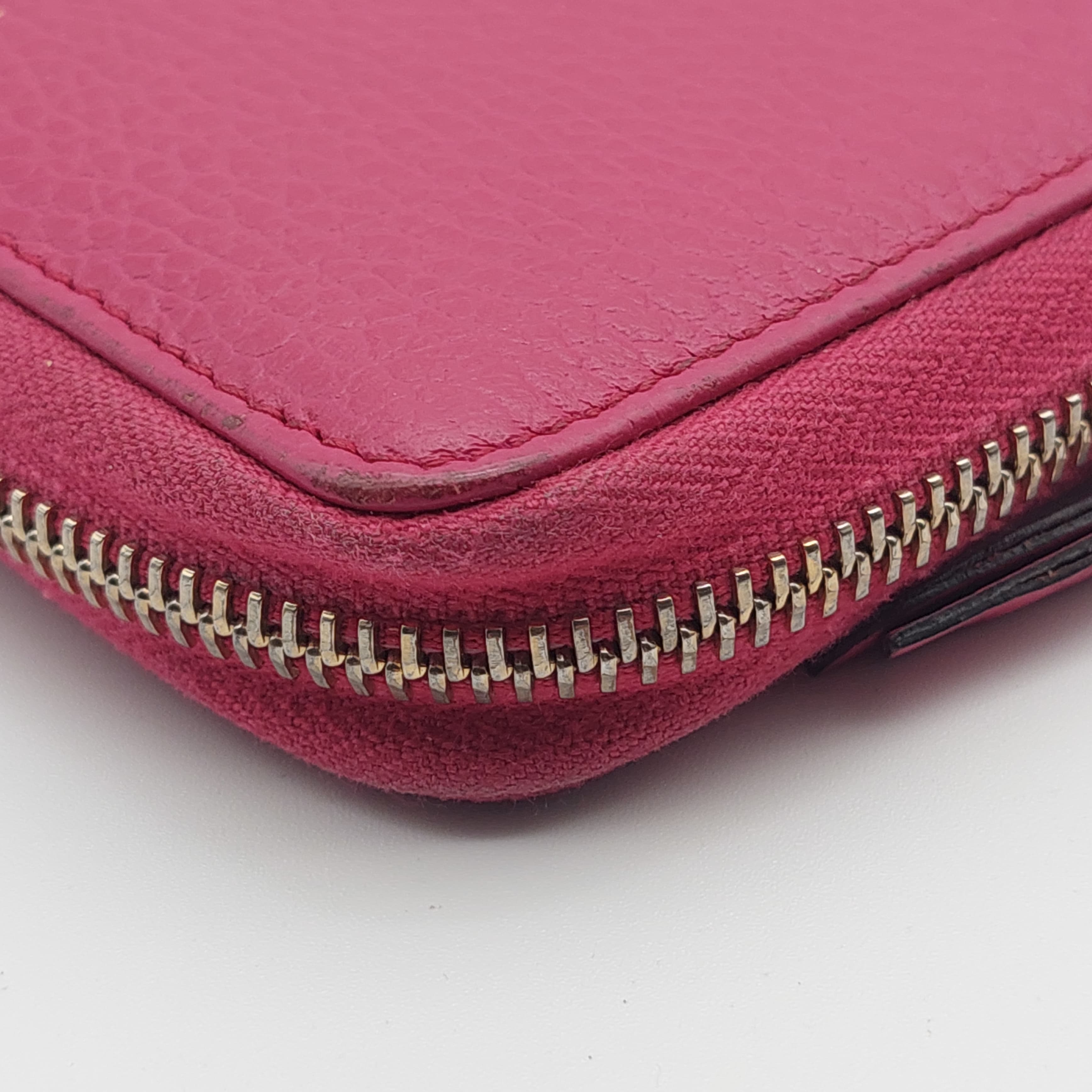 Gucci Swing Zip Wallet Fuchsia