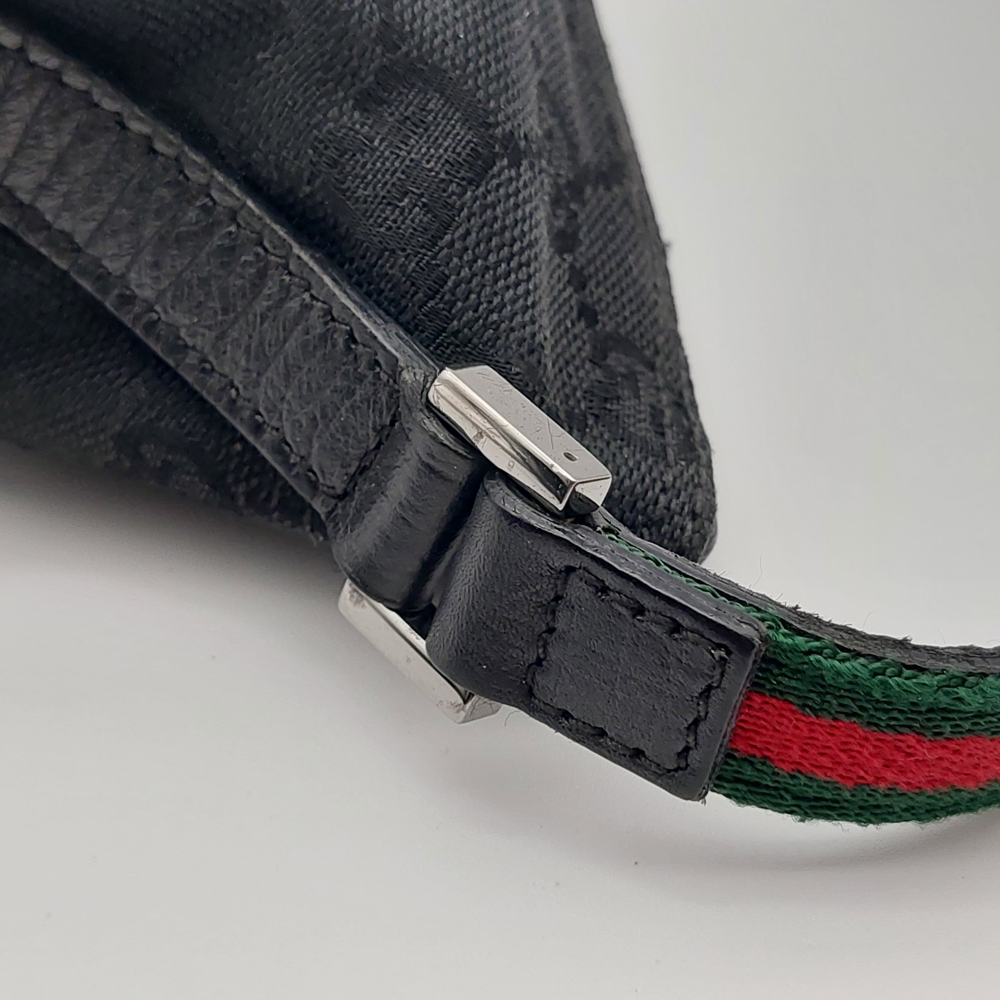 Gucci Boat Pochette