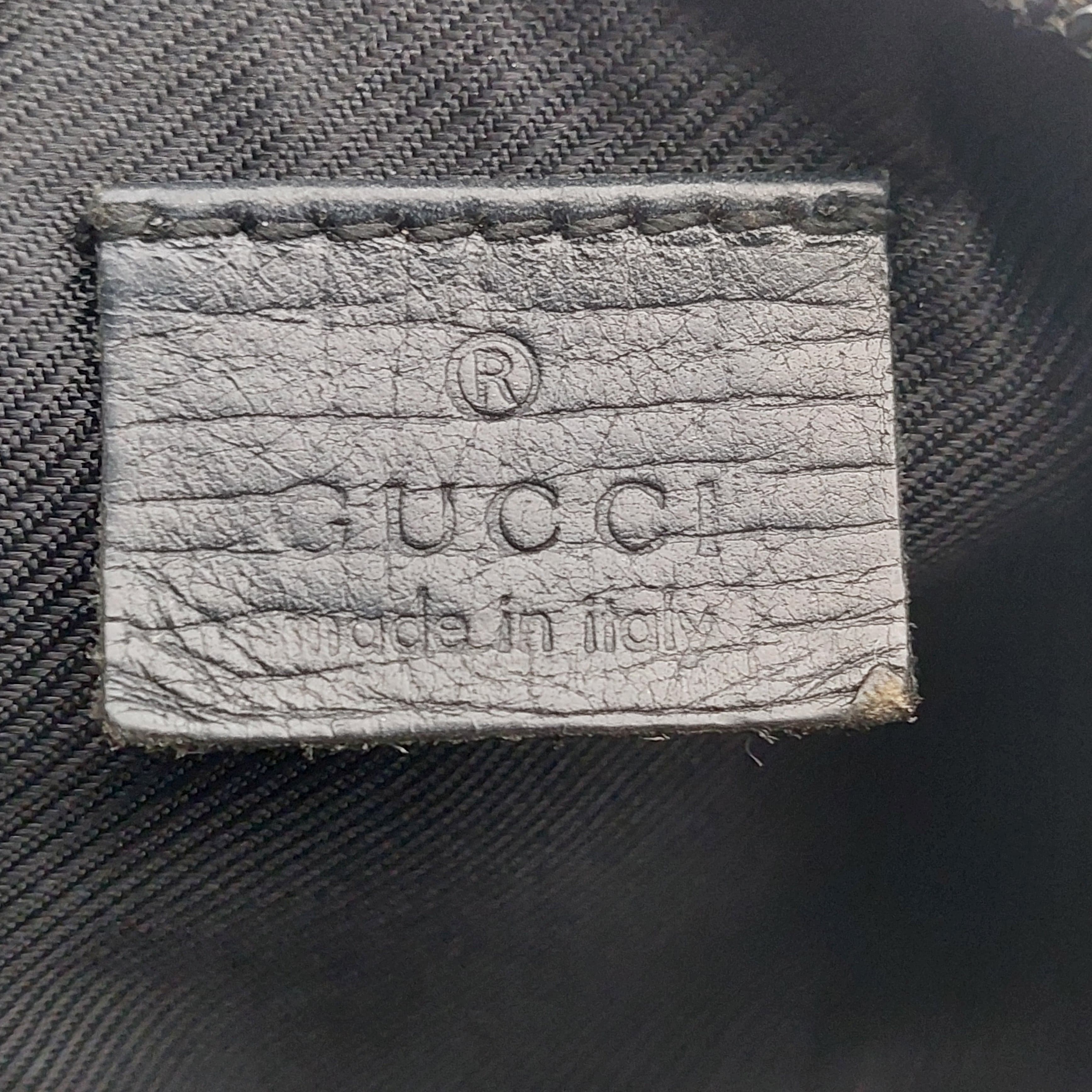 Gucci Boat Pochette