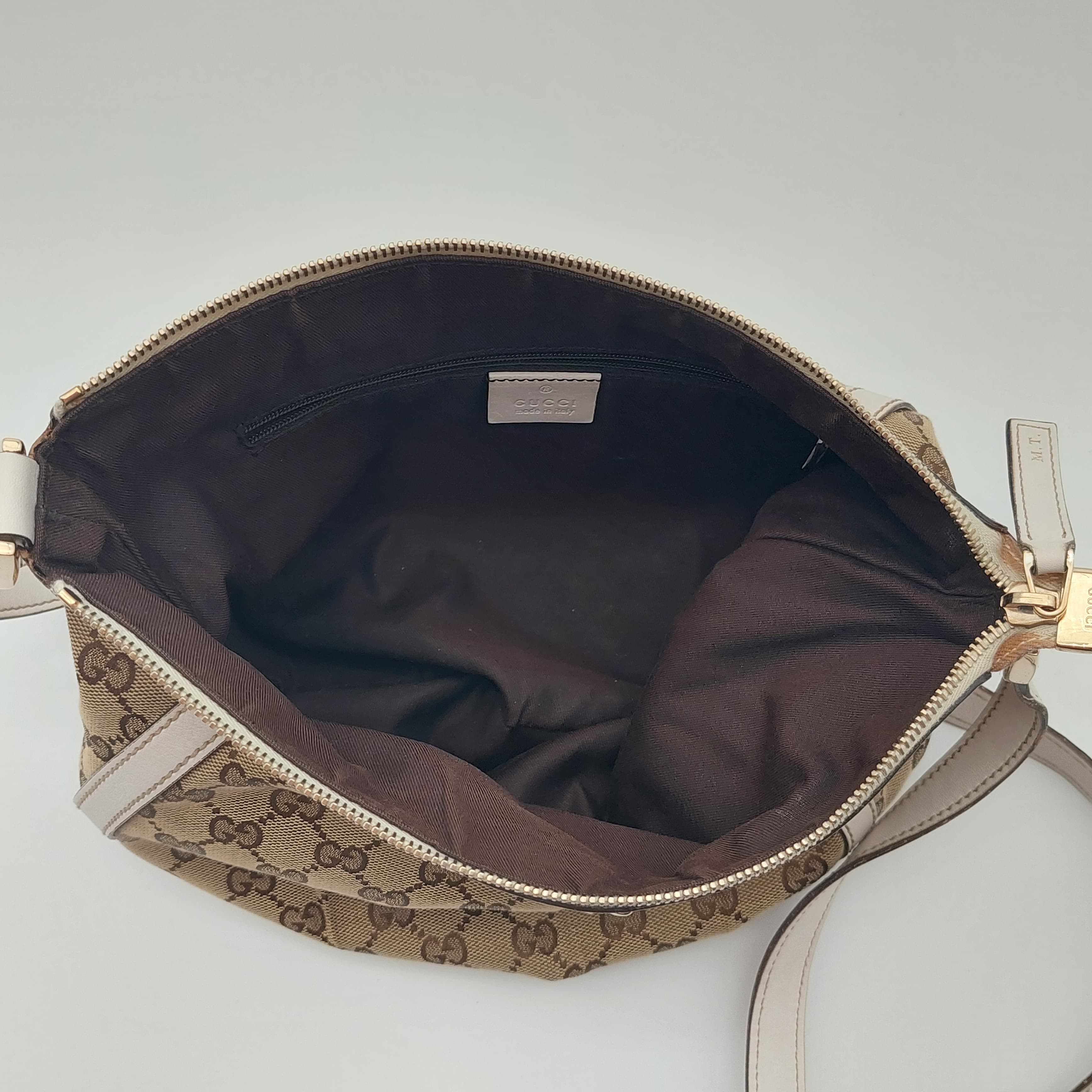 Gucci Abbey D Ring crossbody
