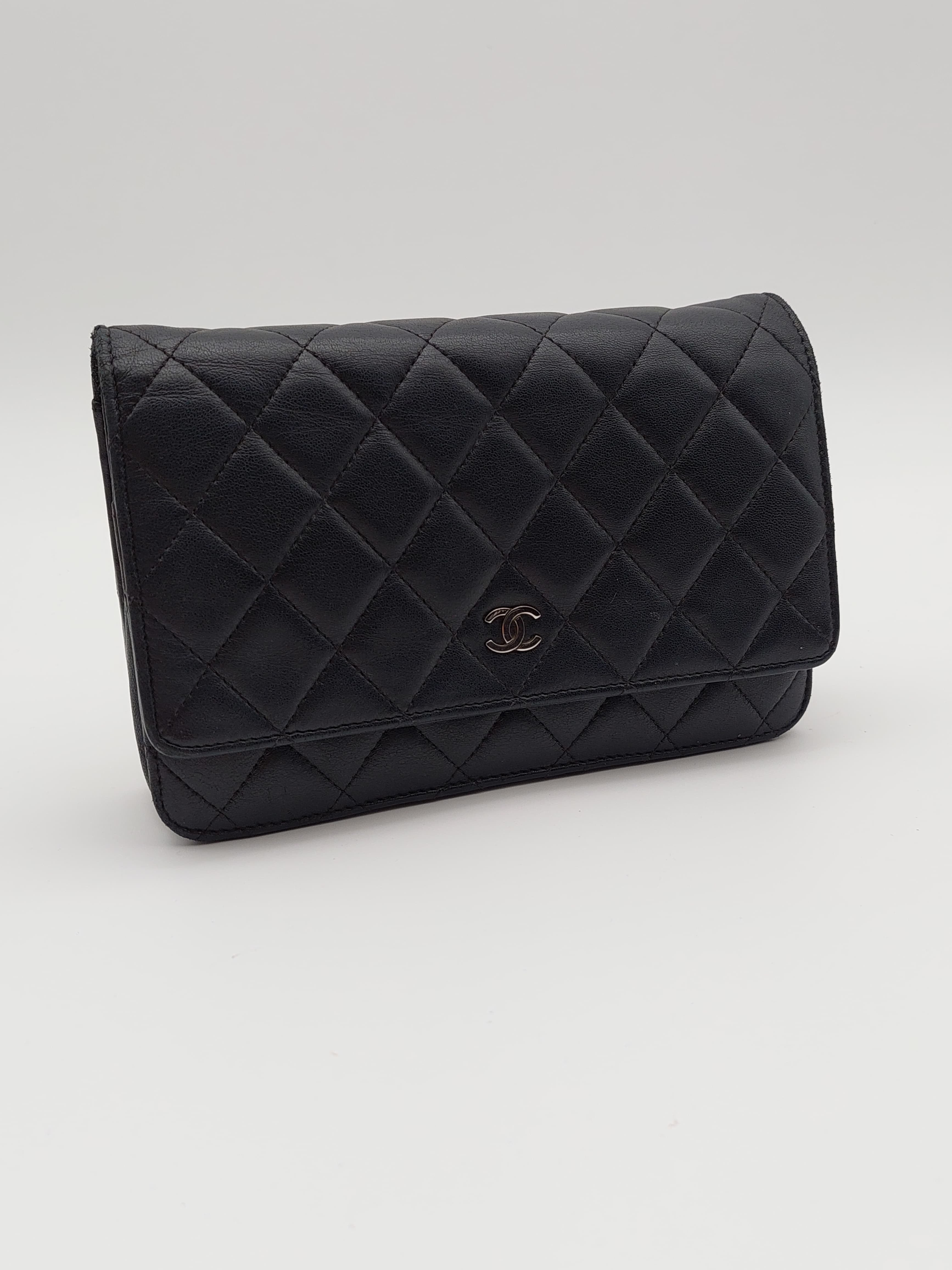 Chanel Wallet on Chain
