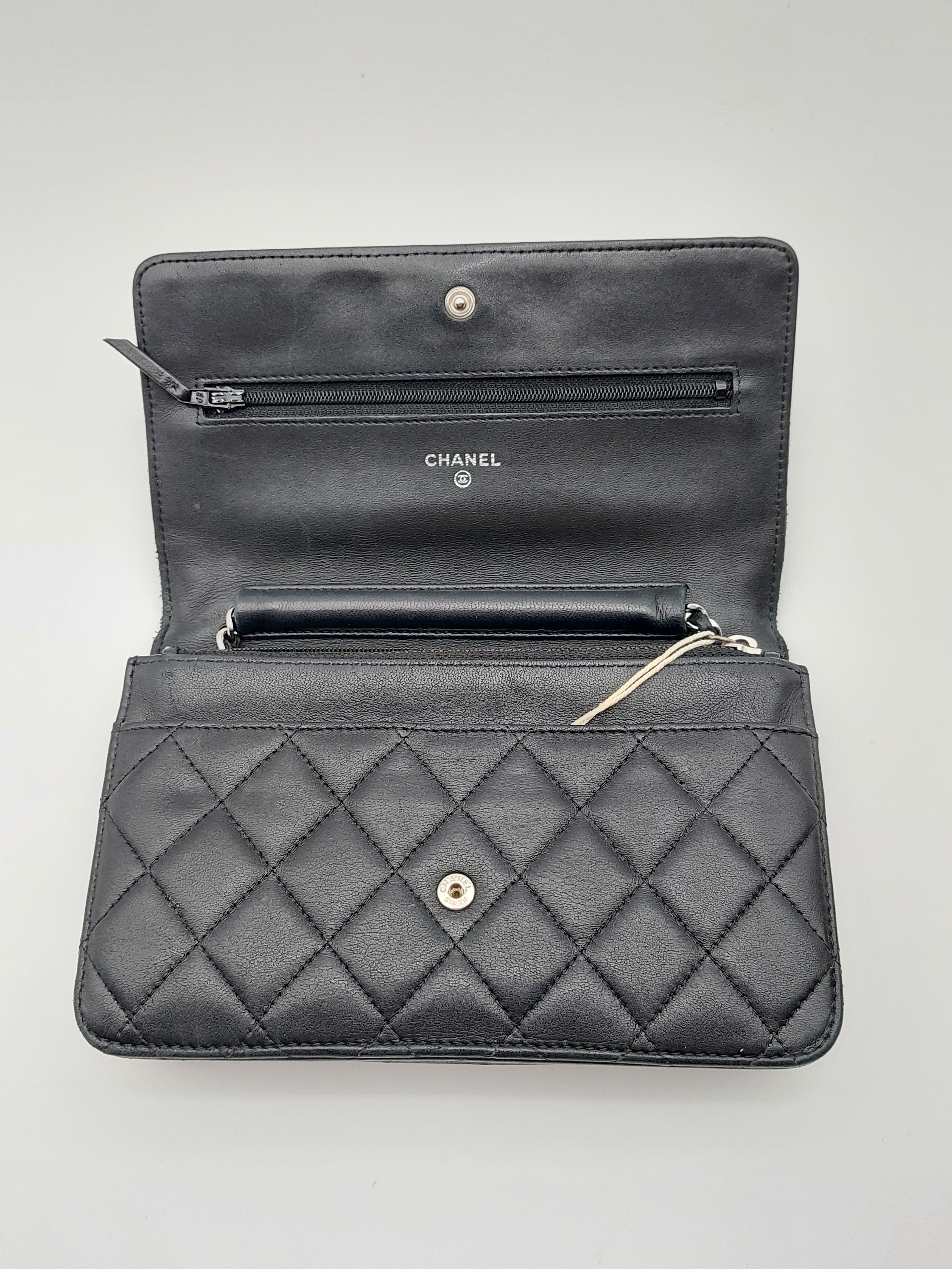 Chanel Wallet on Chain