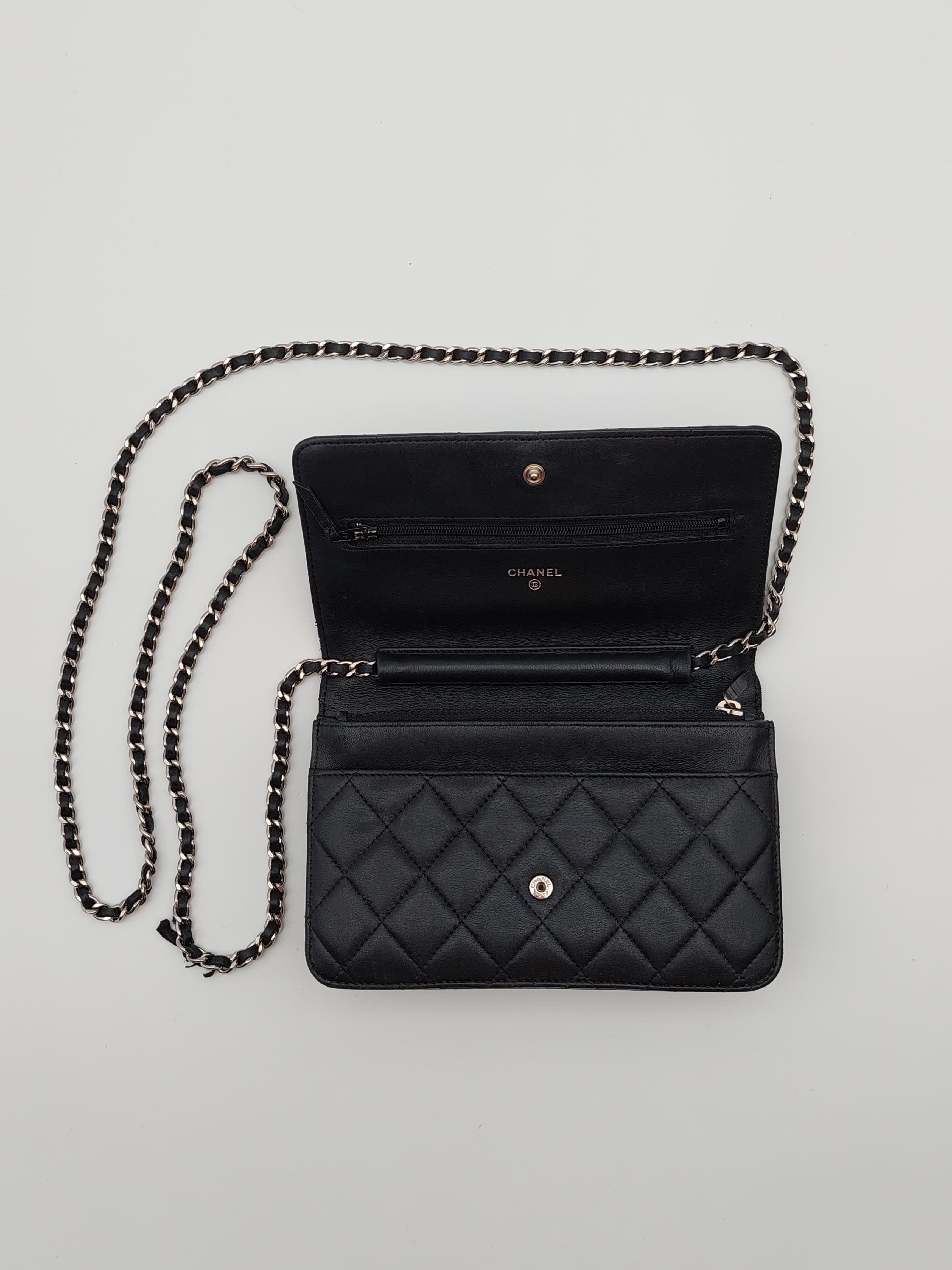 Chanel Wallet on Chain