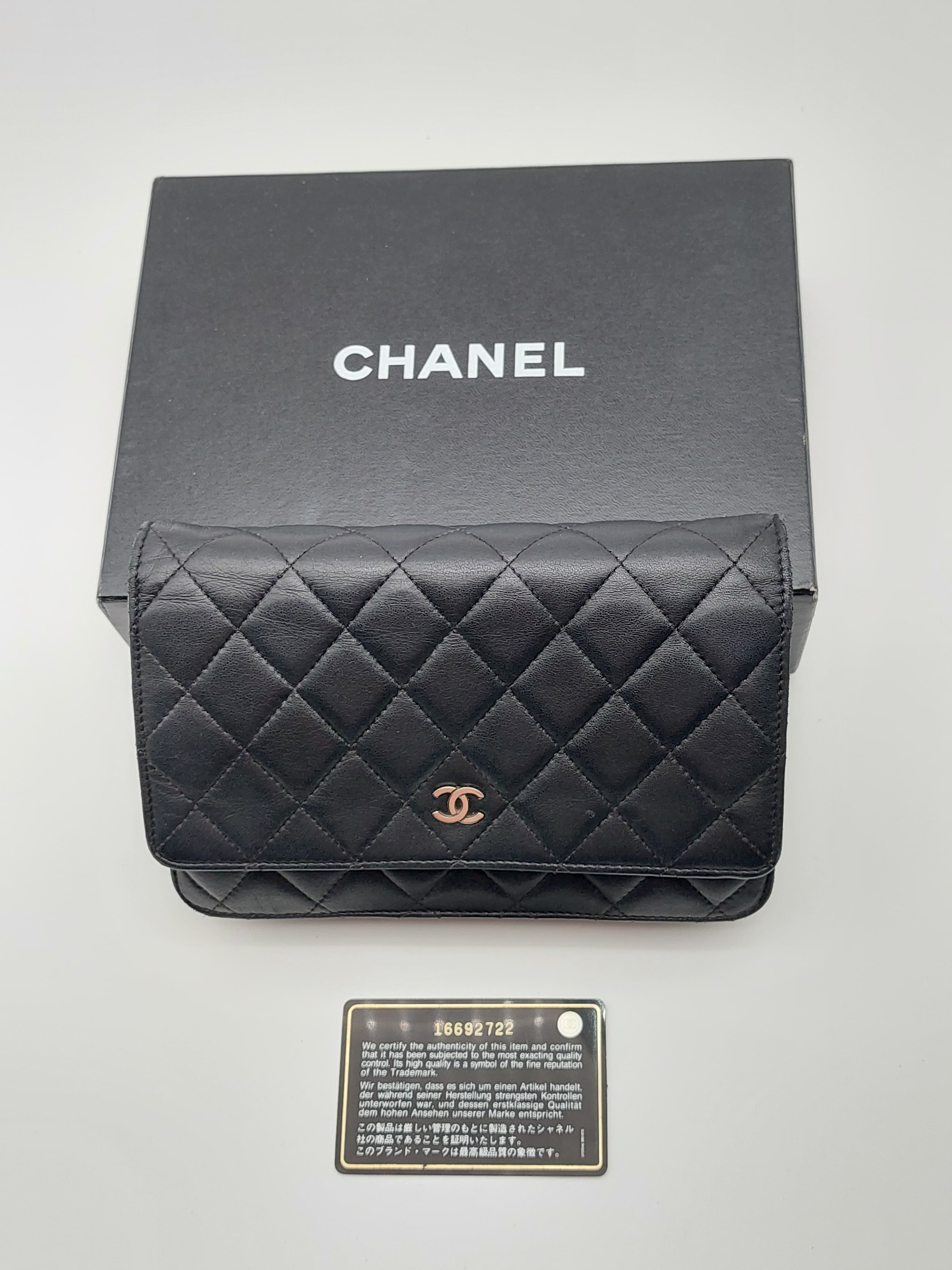 Chanel Wallet on Chain