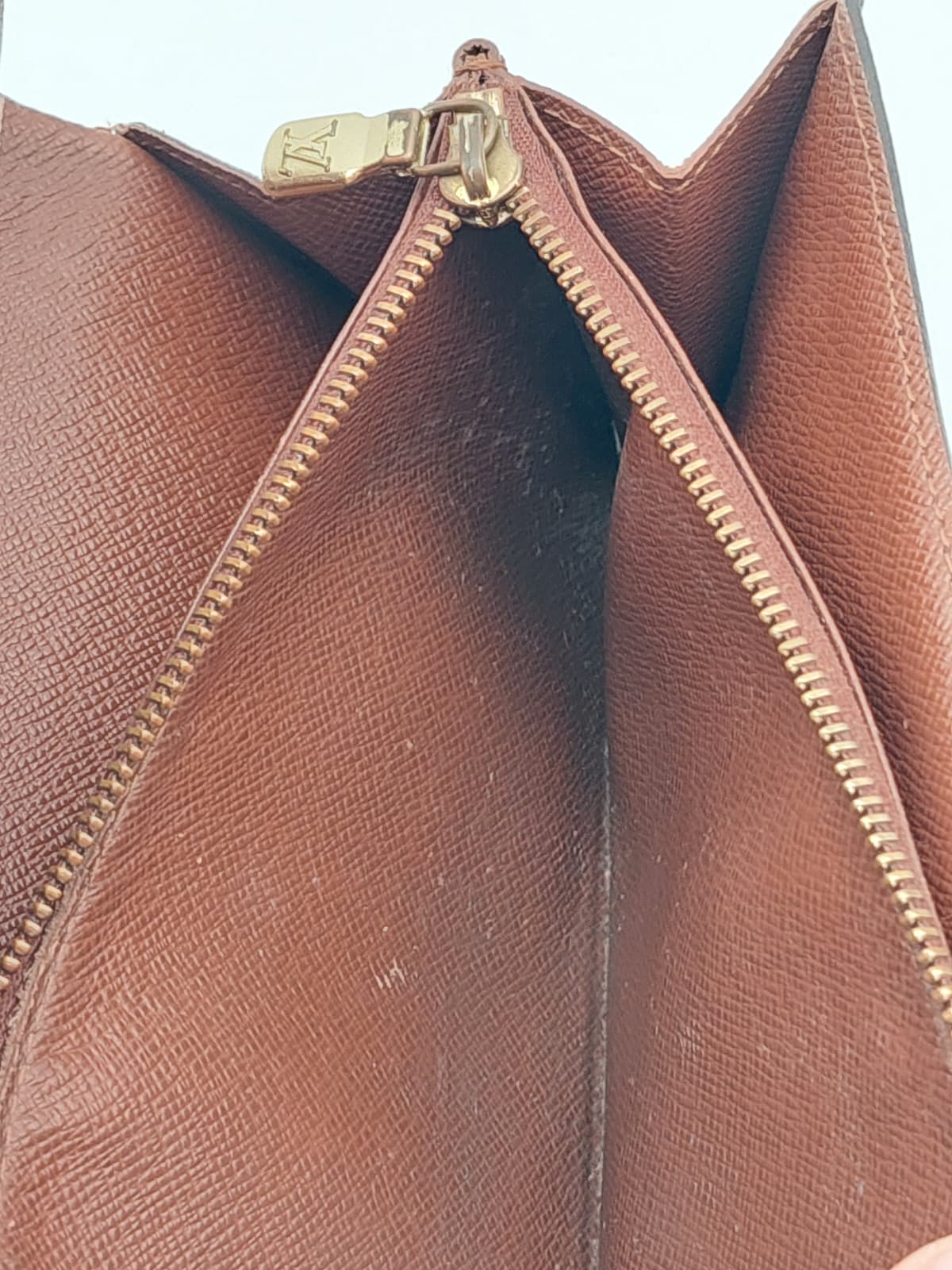 Louis Vuitton Sarah Long Wallet