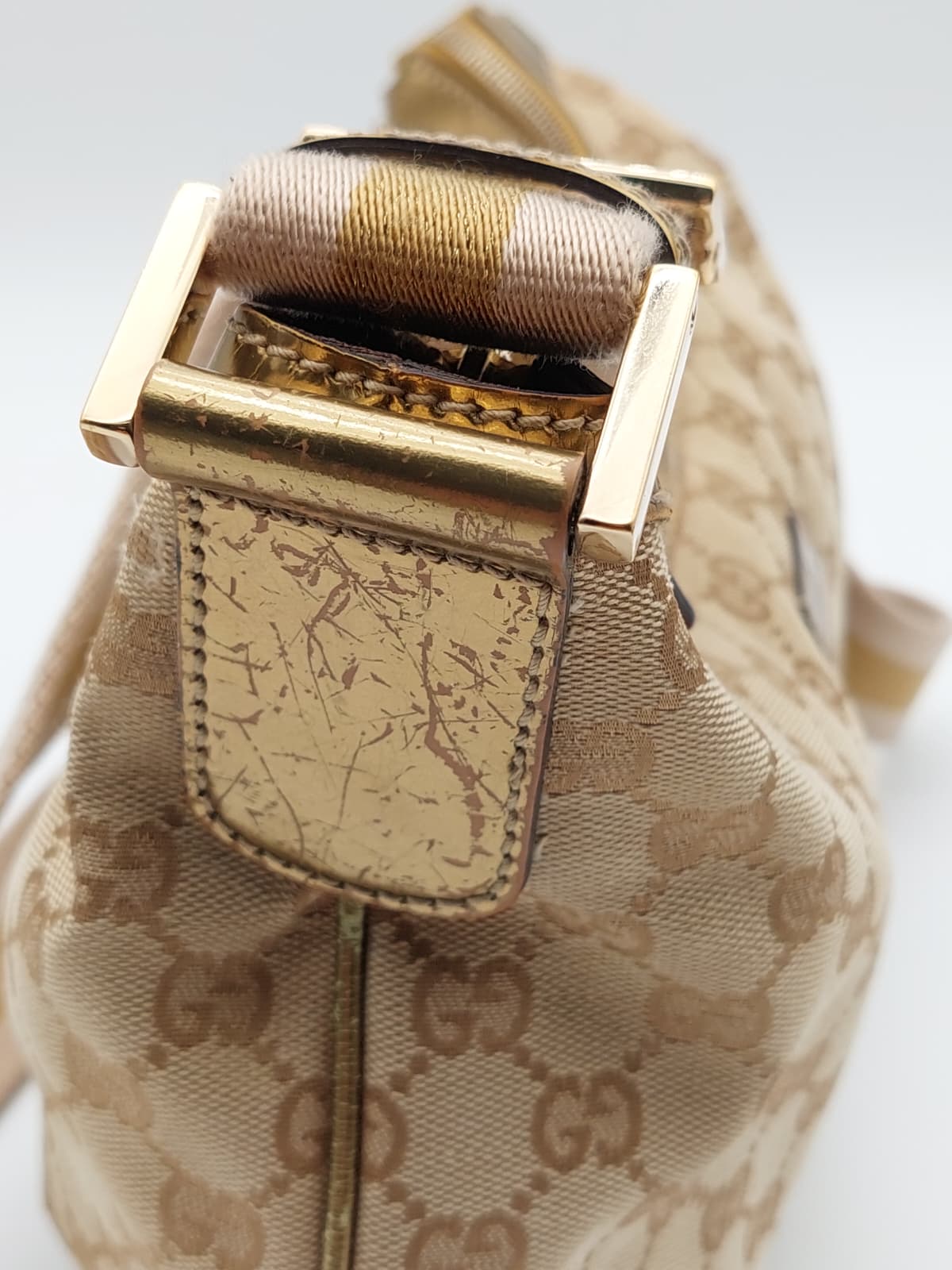 Gucci Half Moon