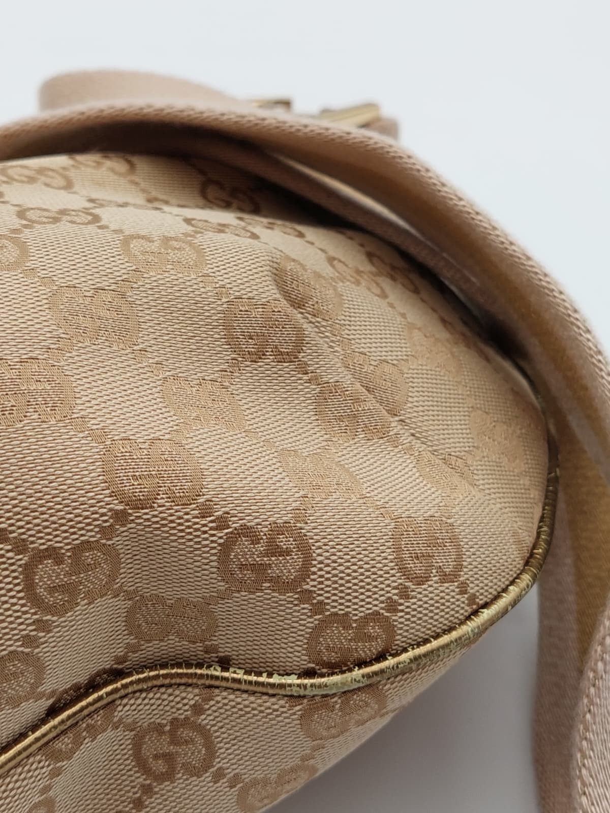 Gucci Half Moon