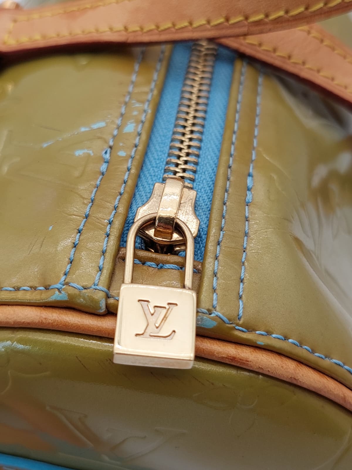 Louis Vuitton Bedford Vernis