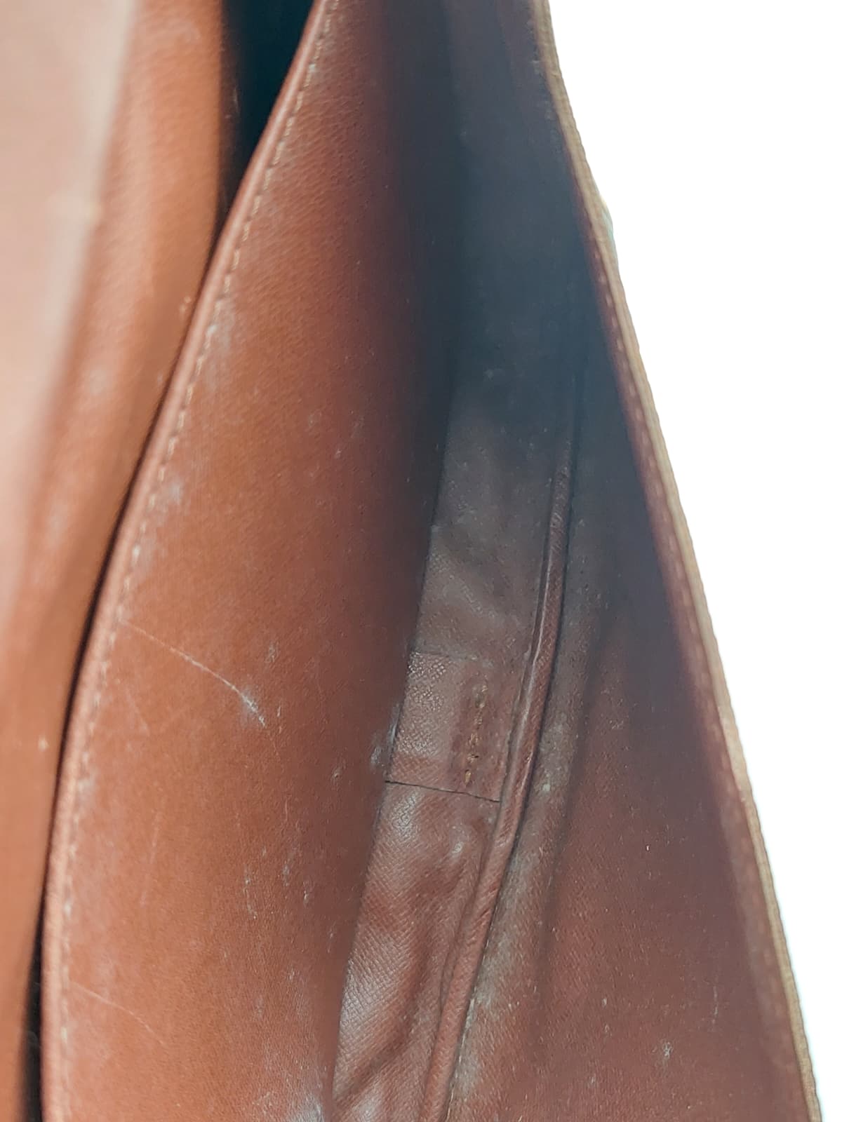 Louis Vuitton Cartouchiere GM
