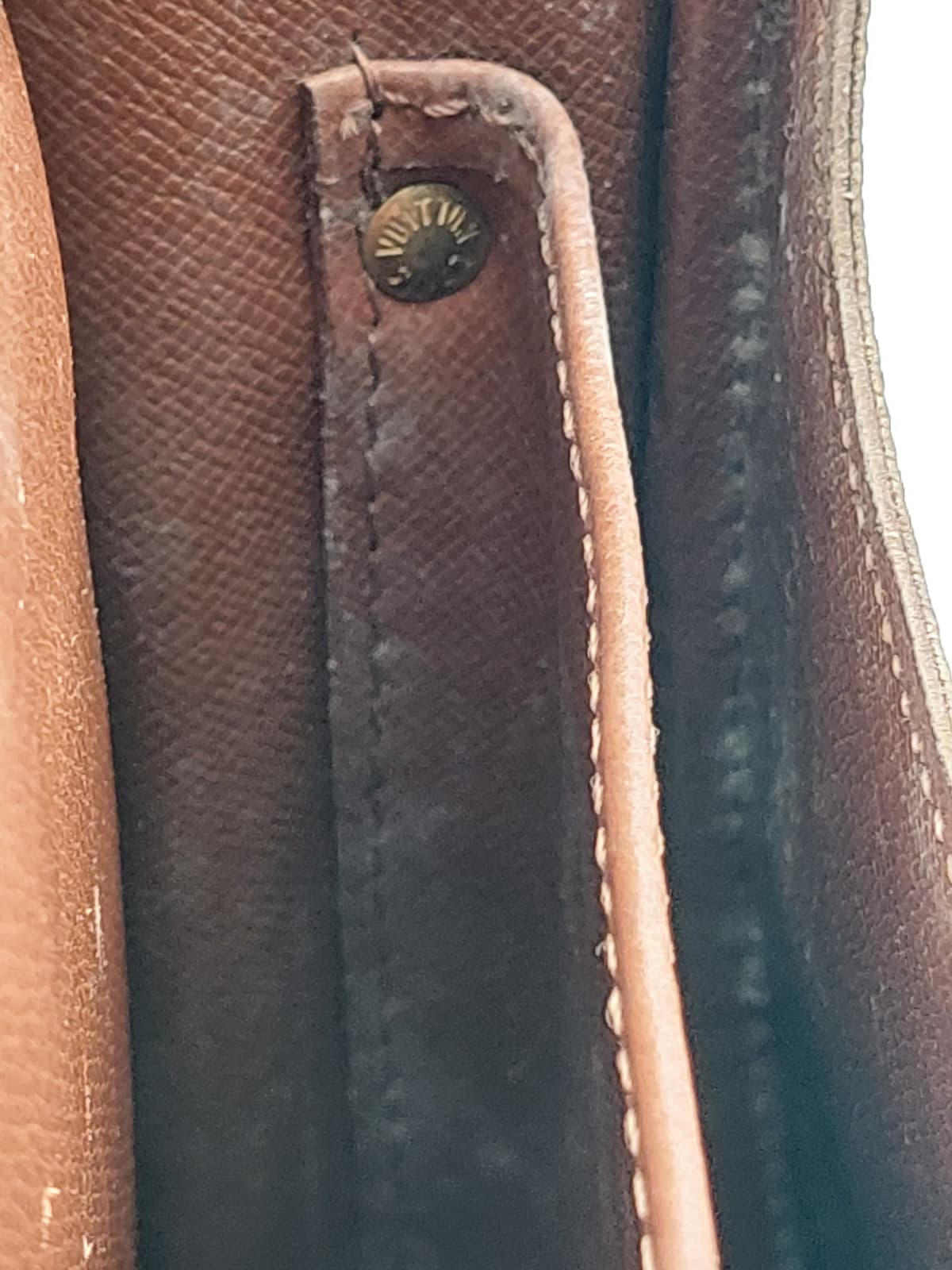 Louis Vuitton Cartouchiere GM