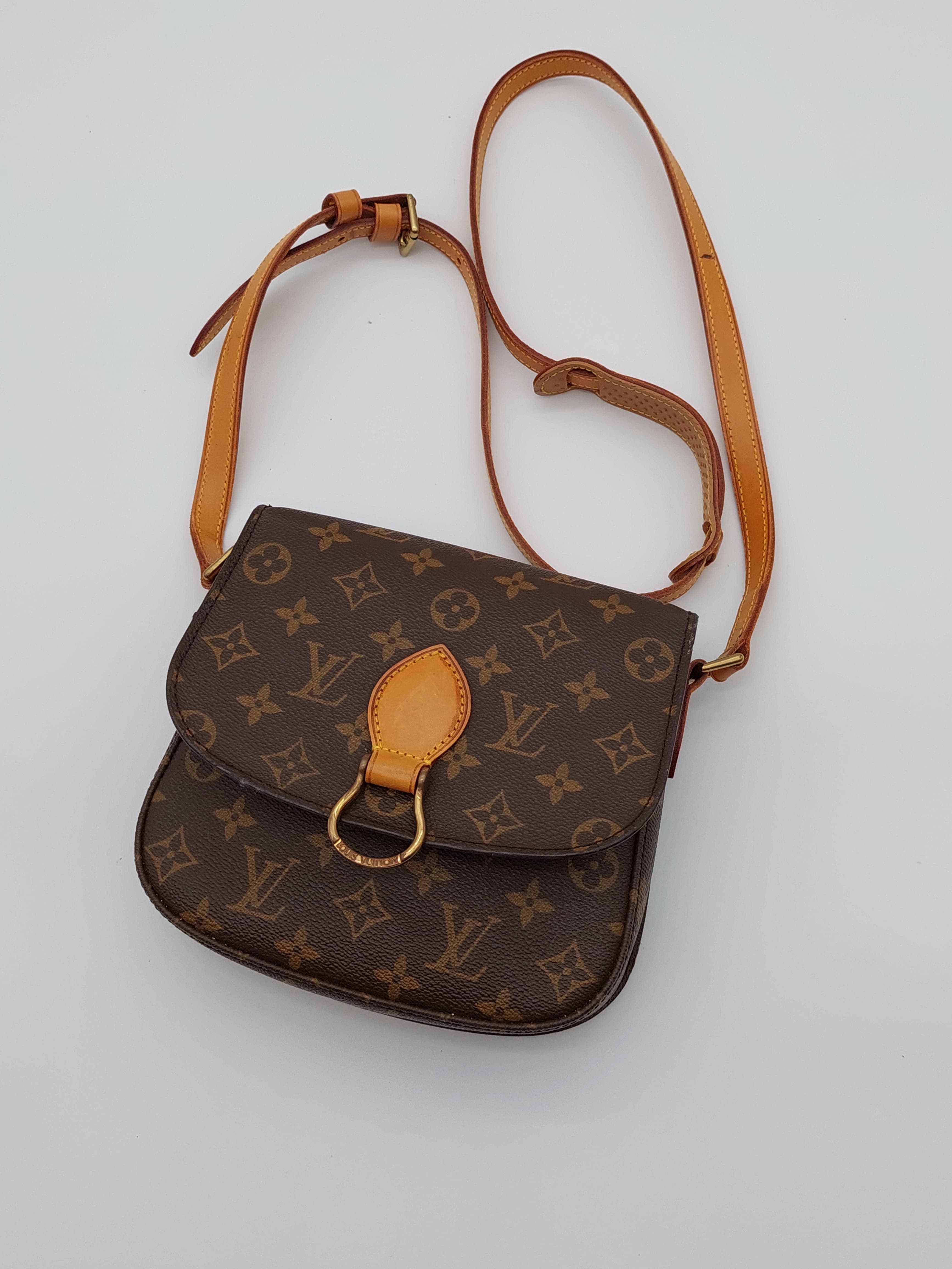 Louis Vuitton Saint Cloud MM