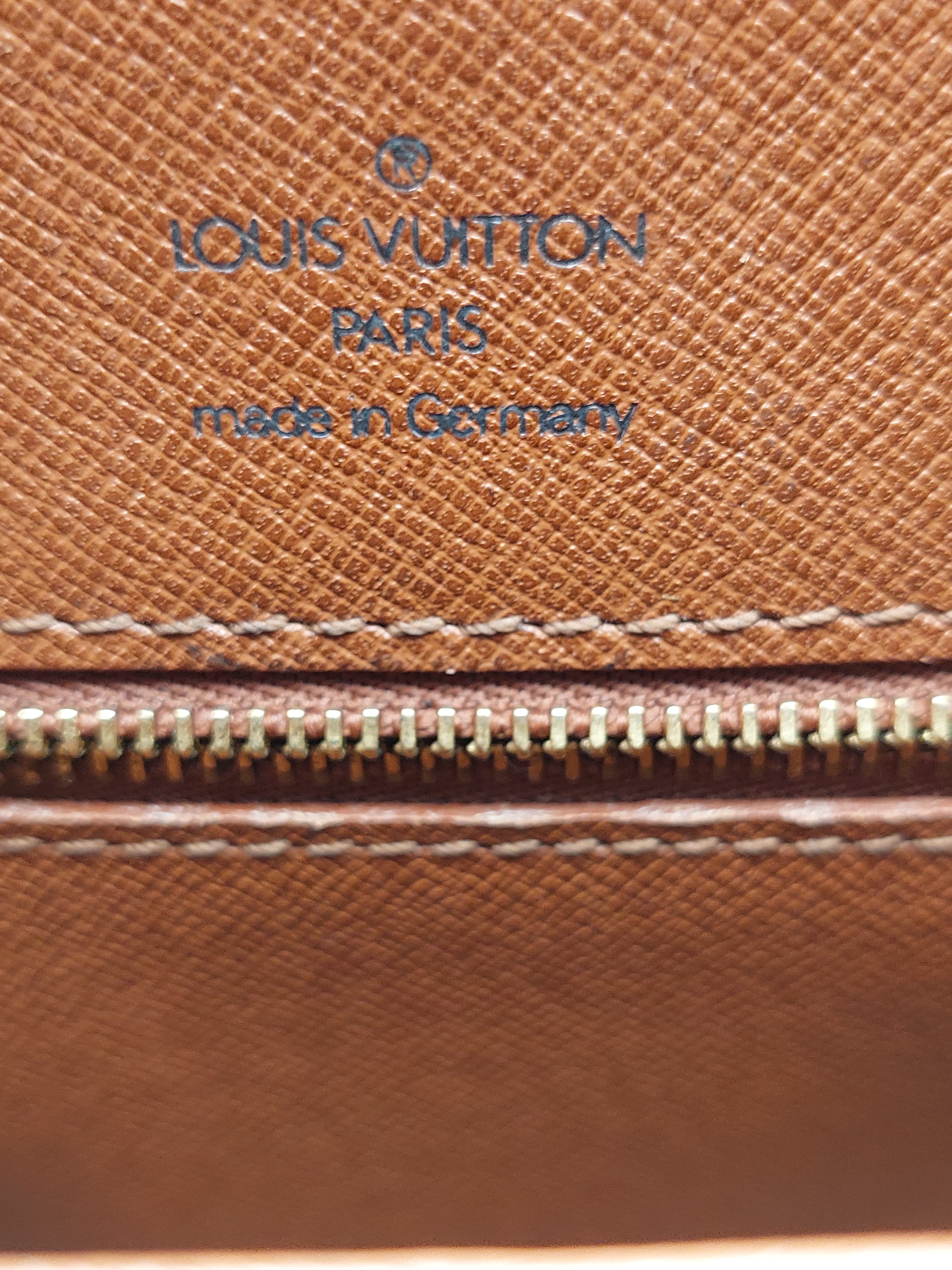 Louis Vuitton Saint Cloud MM
