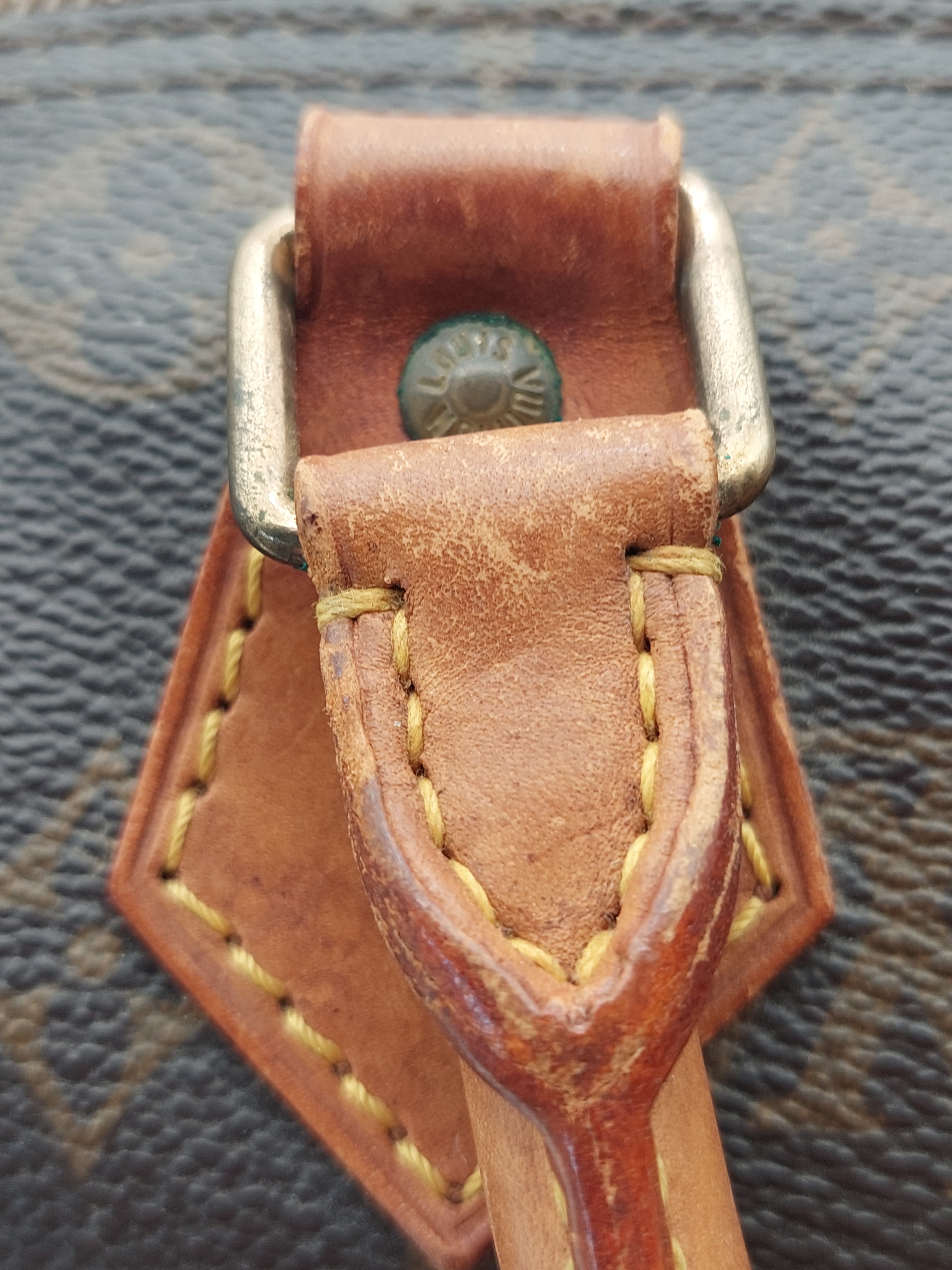 Louis Vuitton Speedy 30