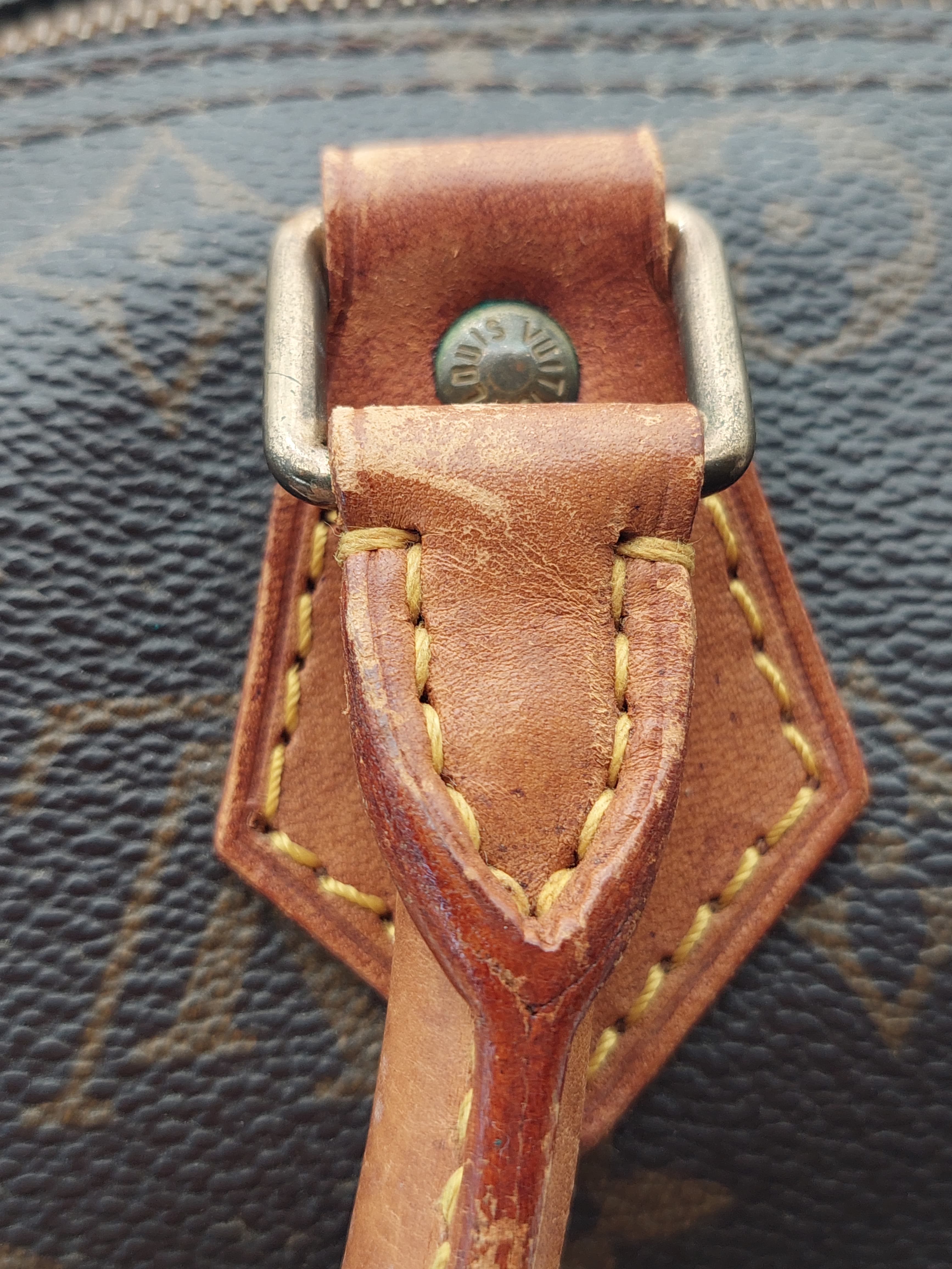 Louis Vuitton Speedy 30