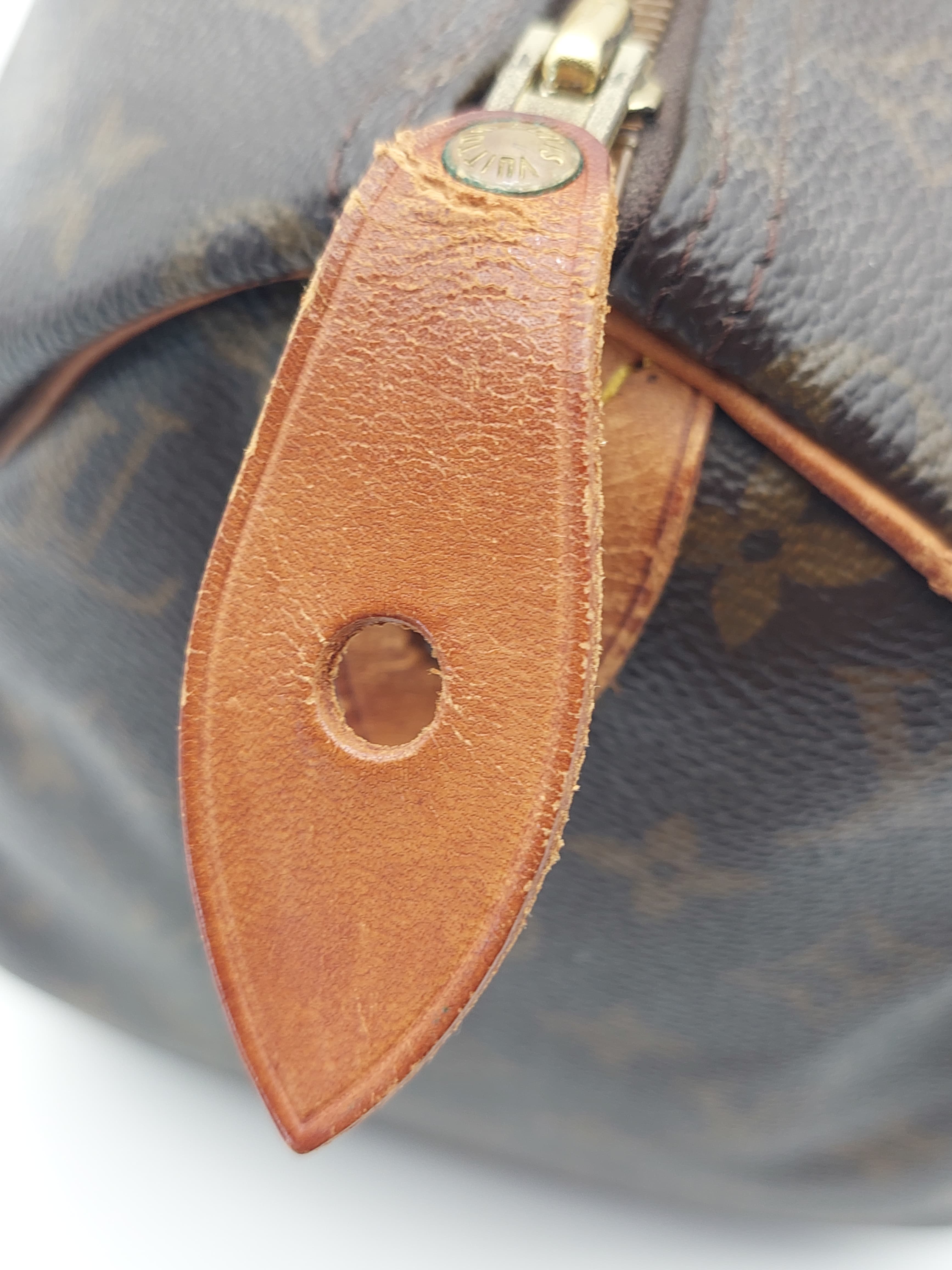 Louis Vuitton Speedy 30