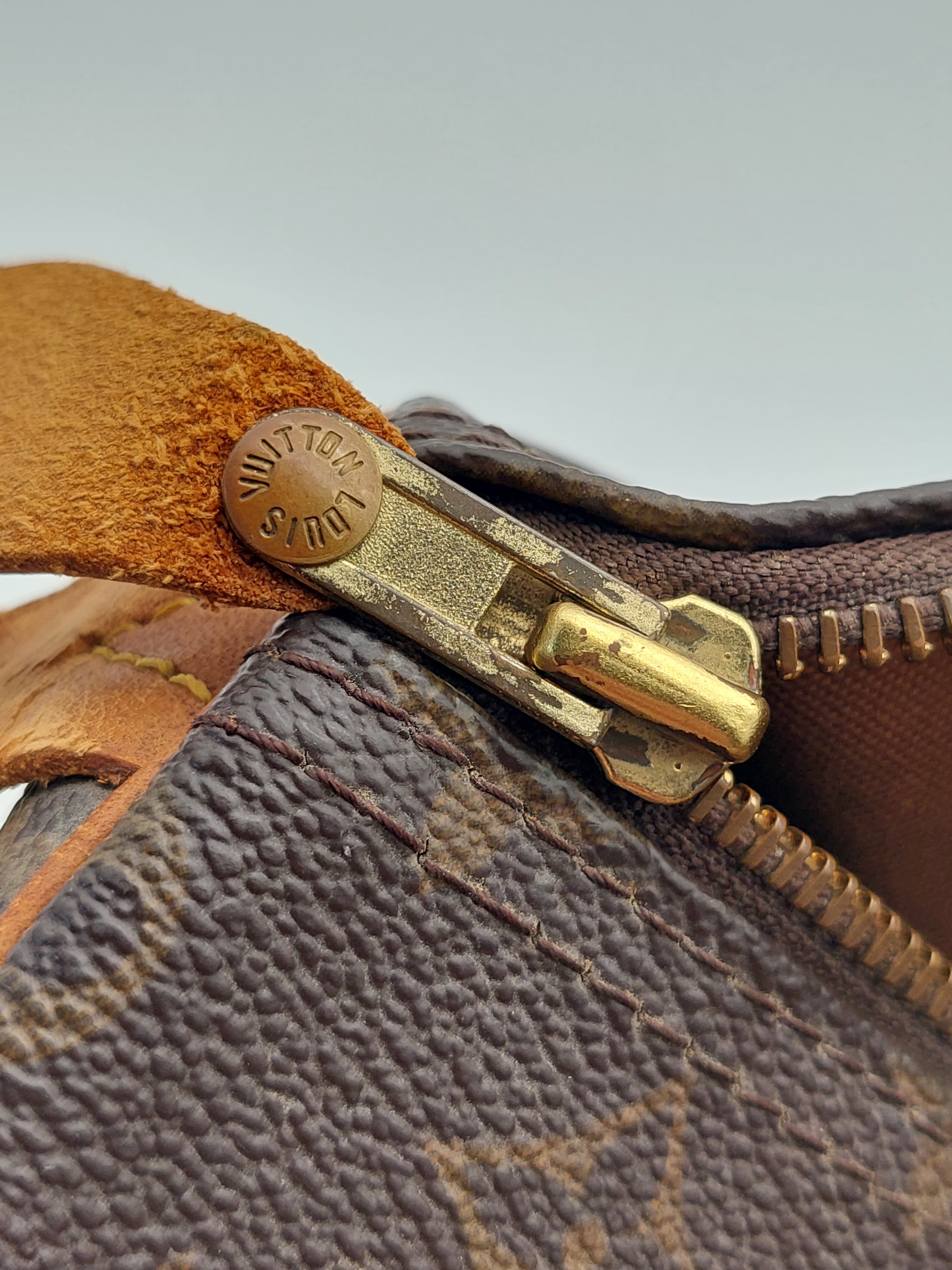 Louis Vuitton Speedy 30