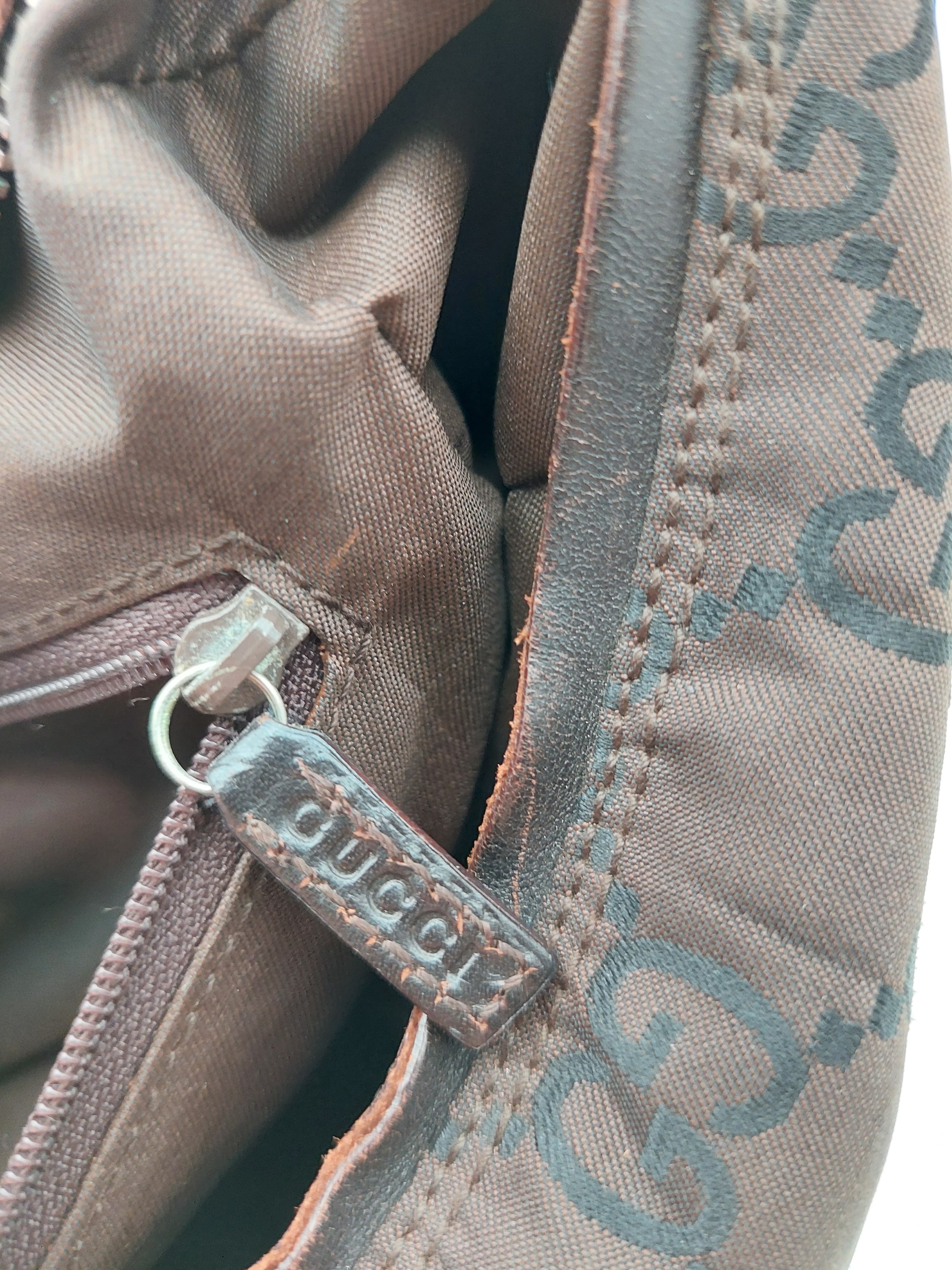 Gucci Clasp Hobo brown
