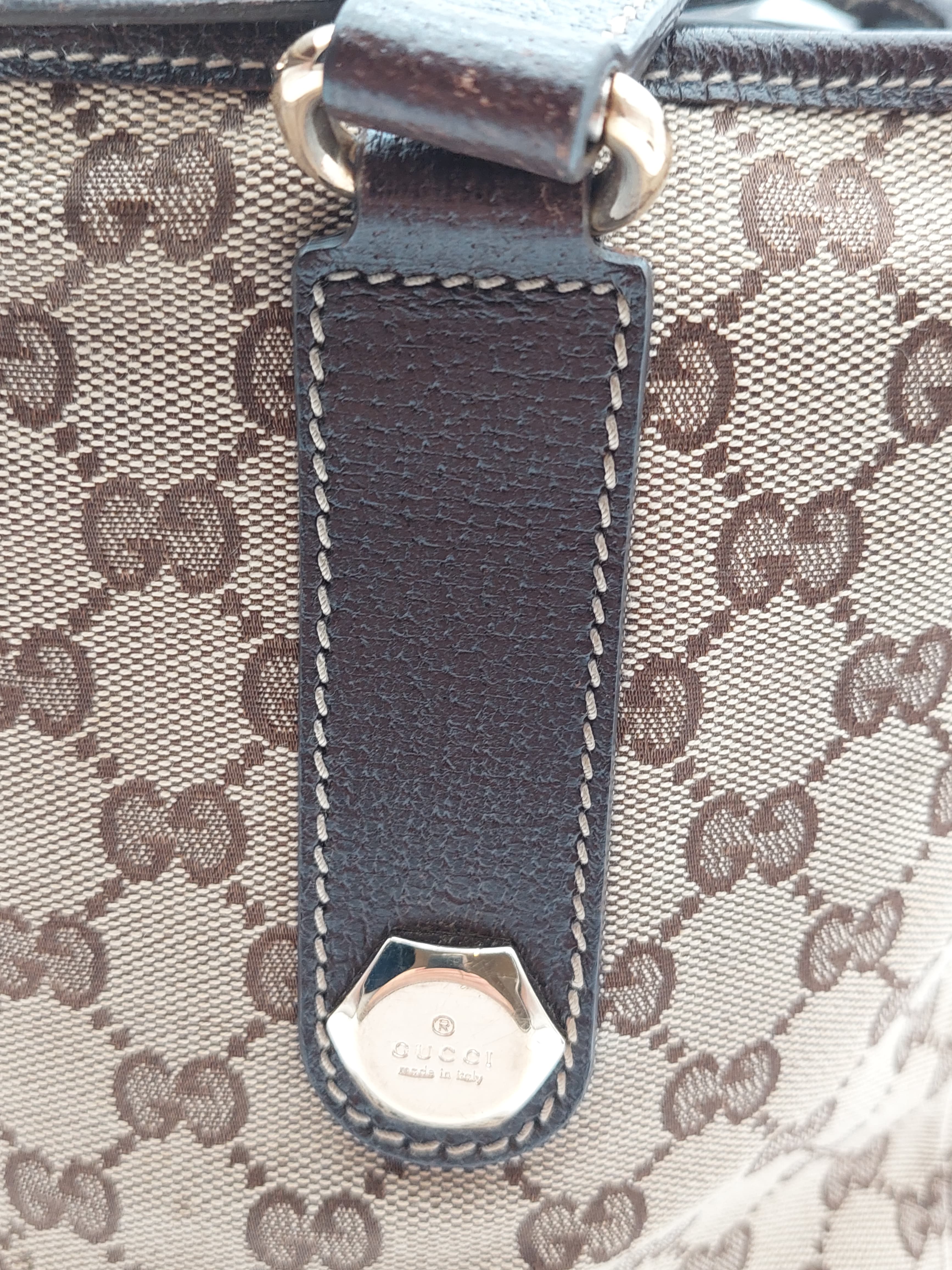 Gucci Charmy