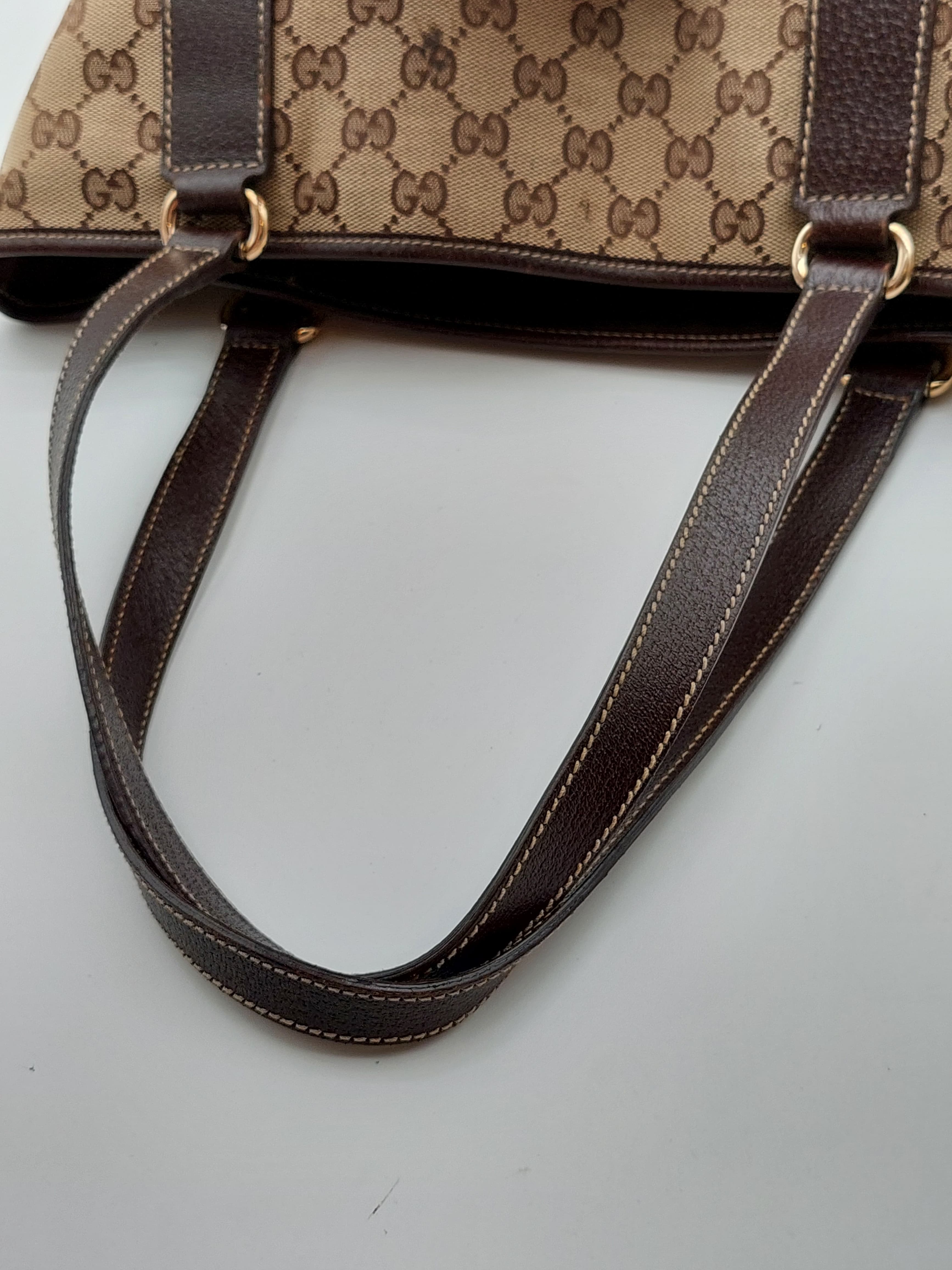 Gucci Charmy