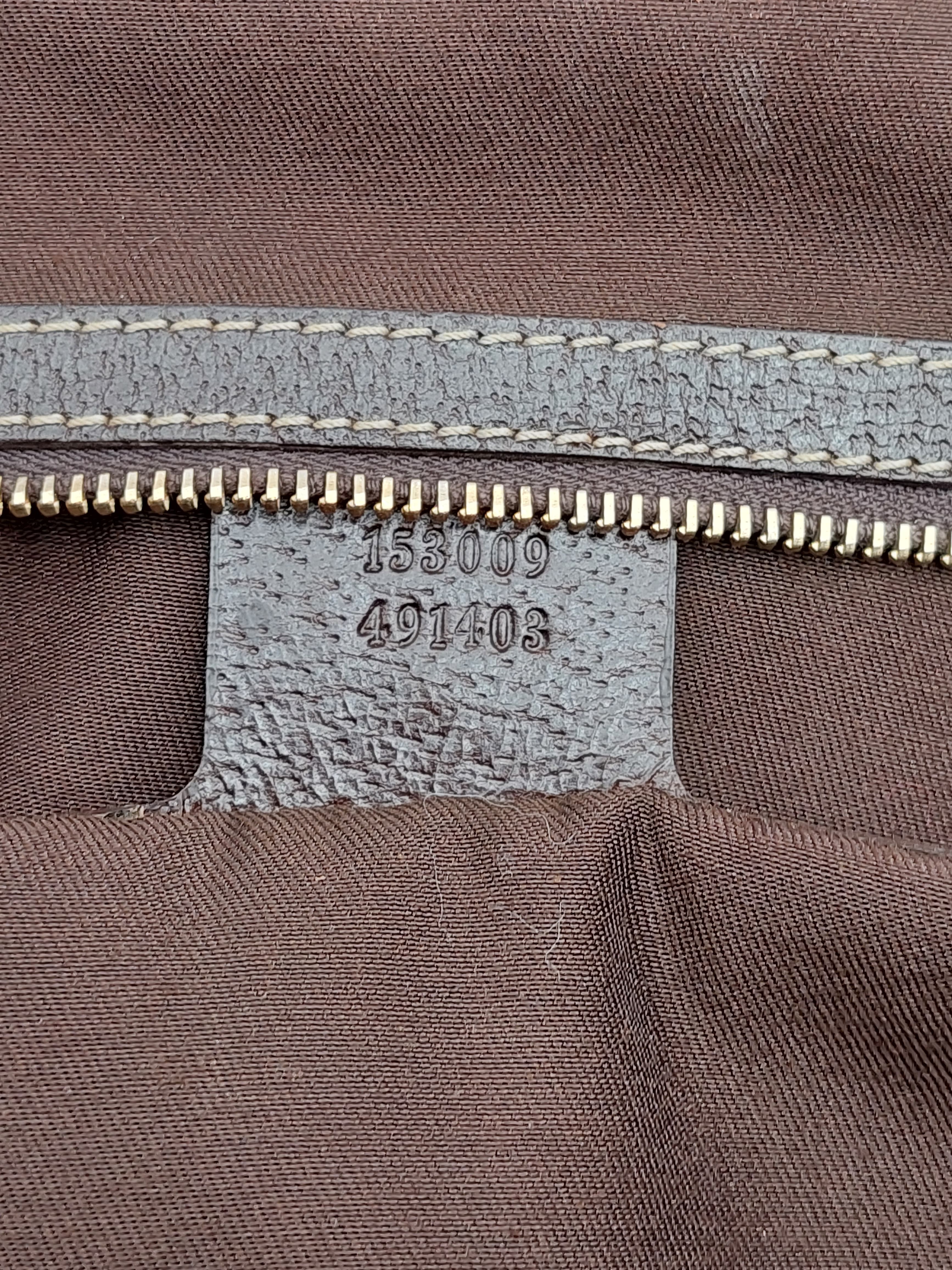 Gucci Charmy
