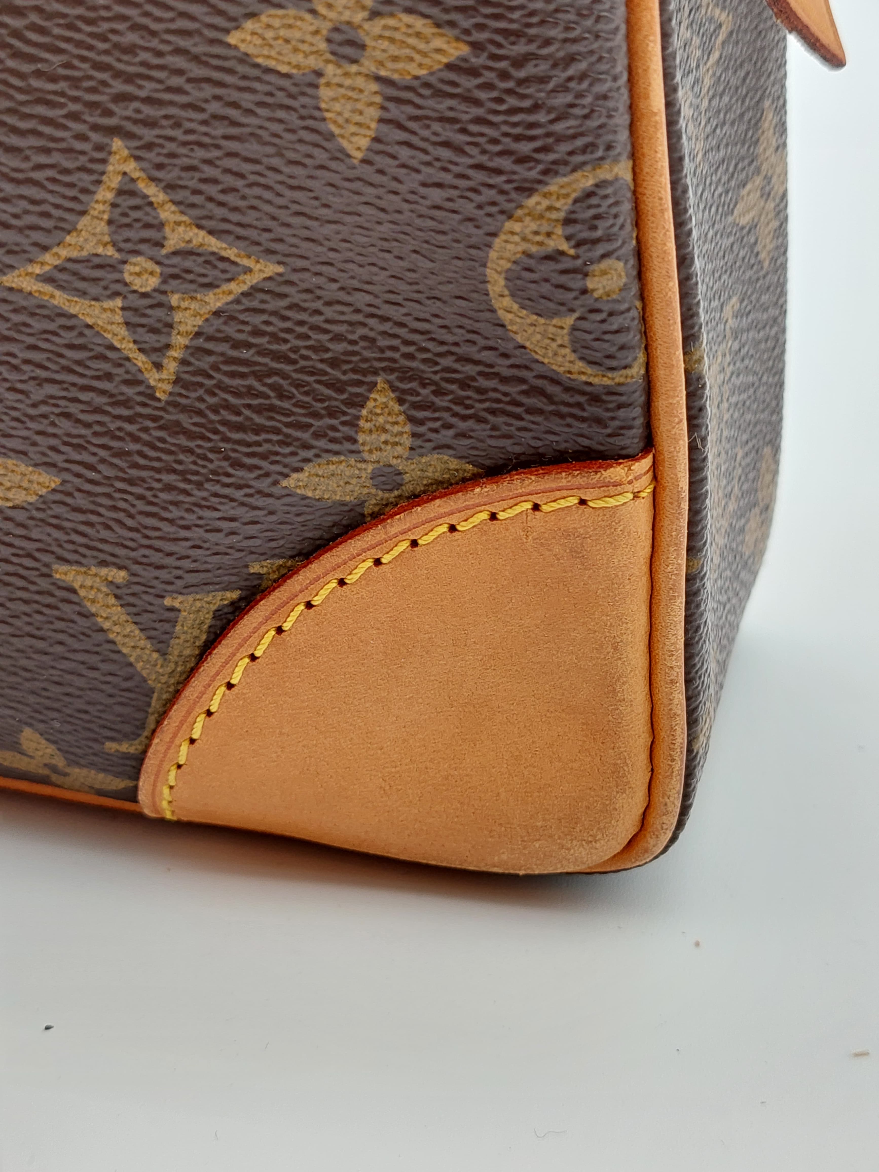 Louis Vuitton Porte Documents Business bag