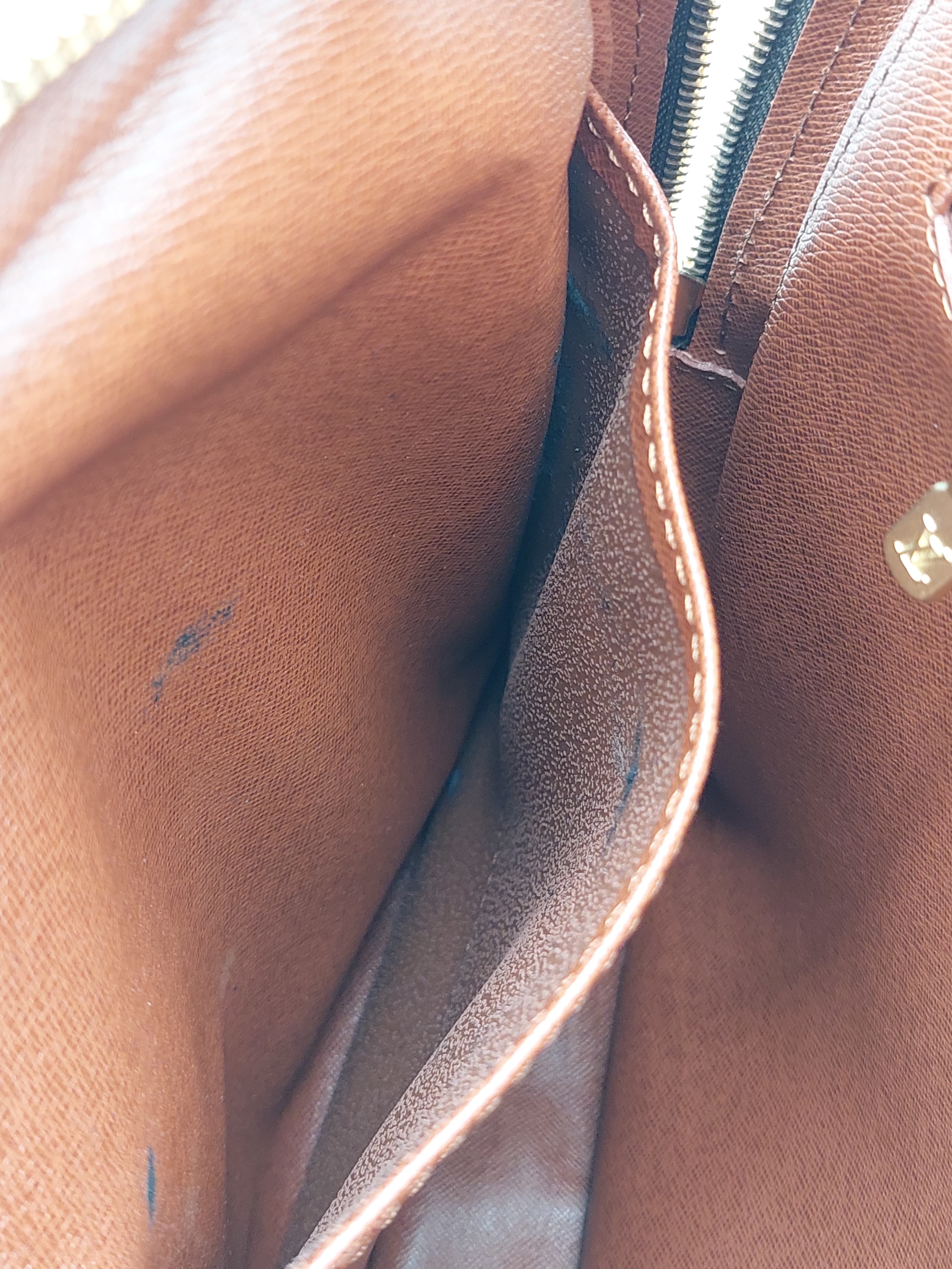 Louis Vuitton Porte Documents Business bag