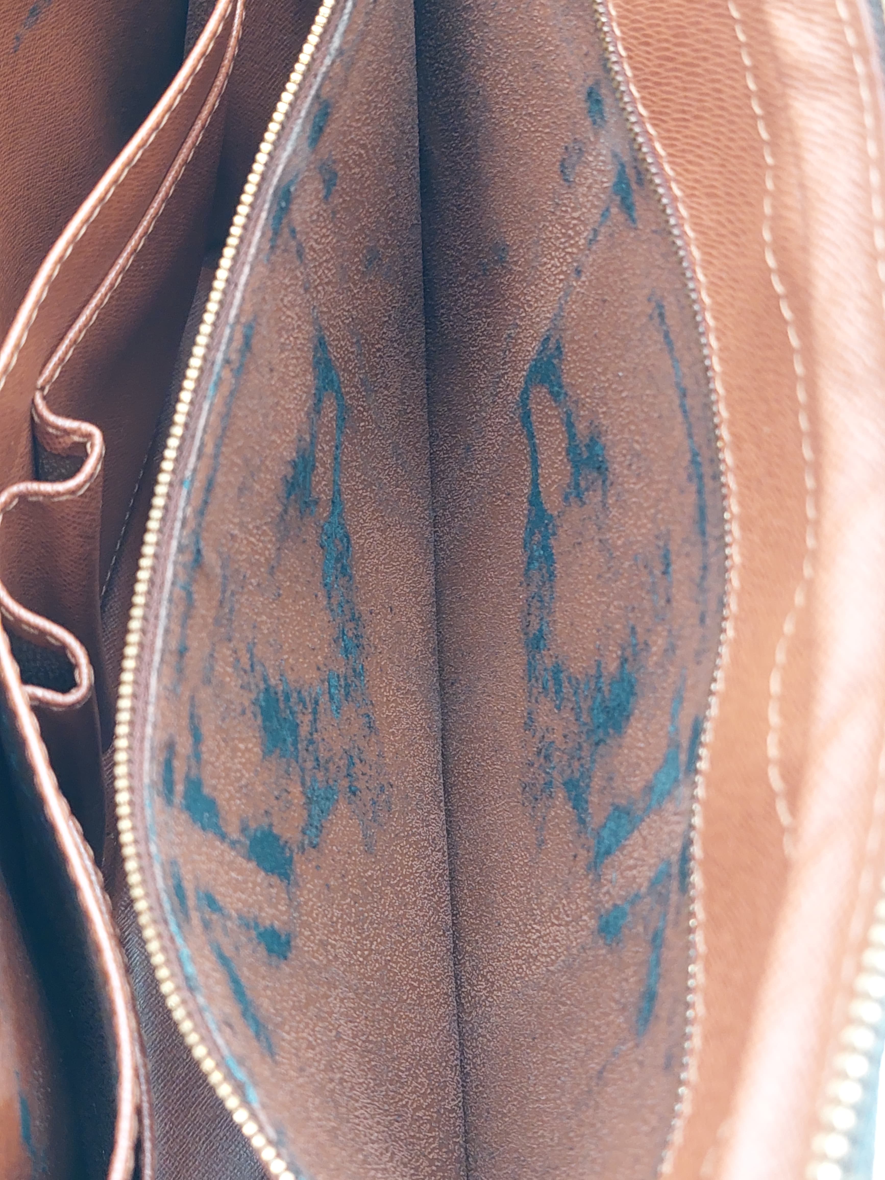 Louis Vuitton Porte Documents Business bag