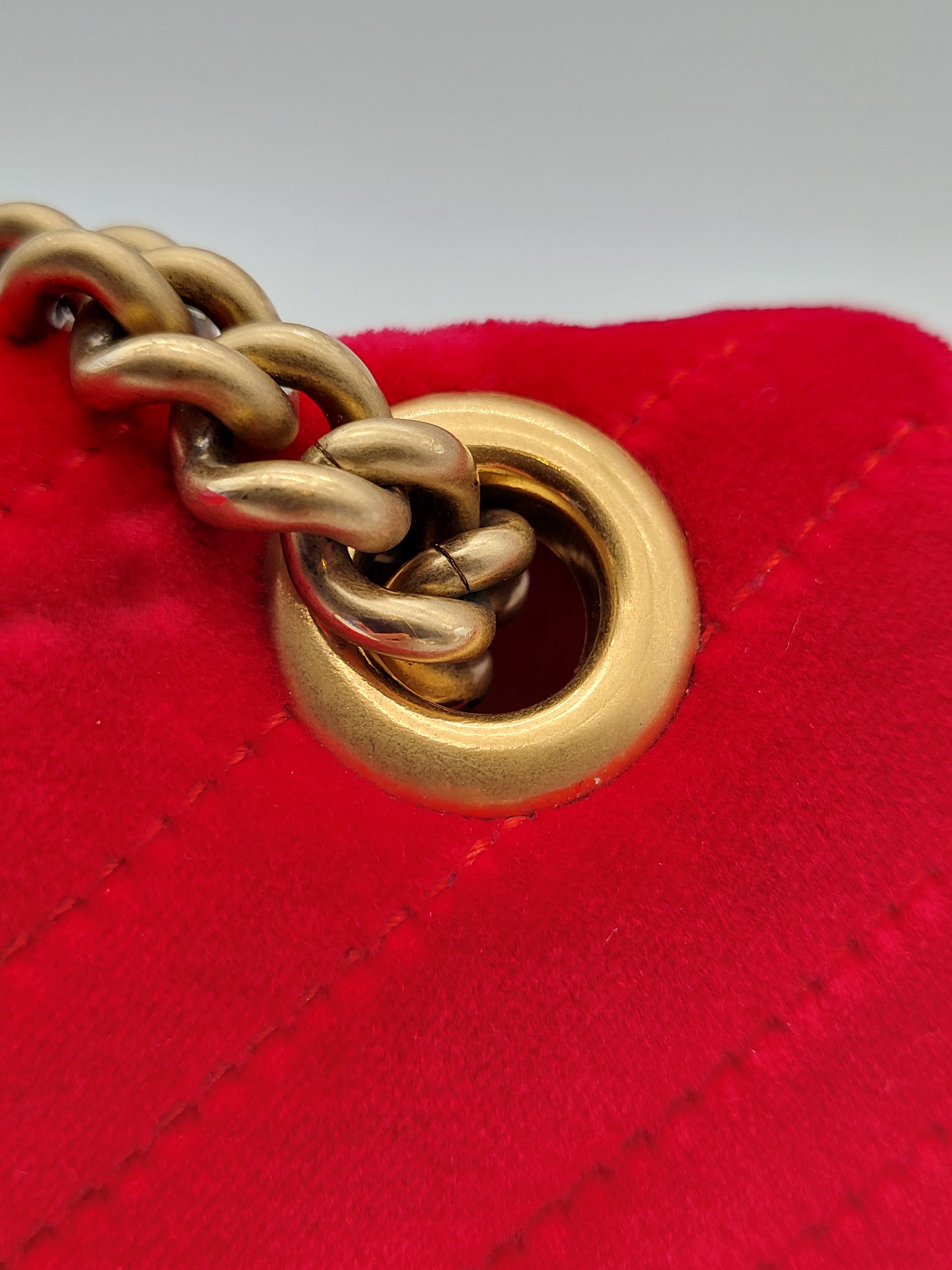 Gucci Marmont velvet red
