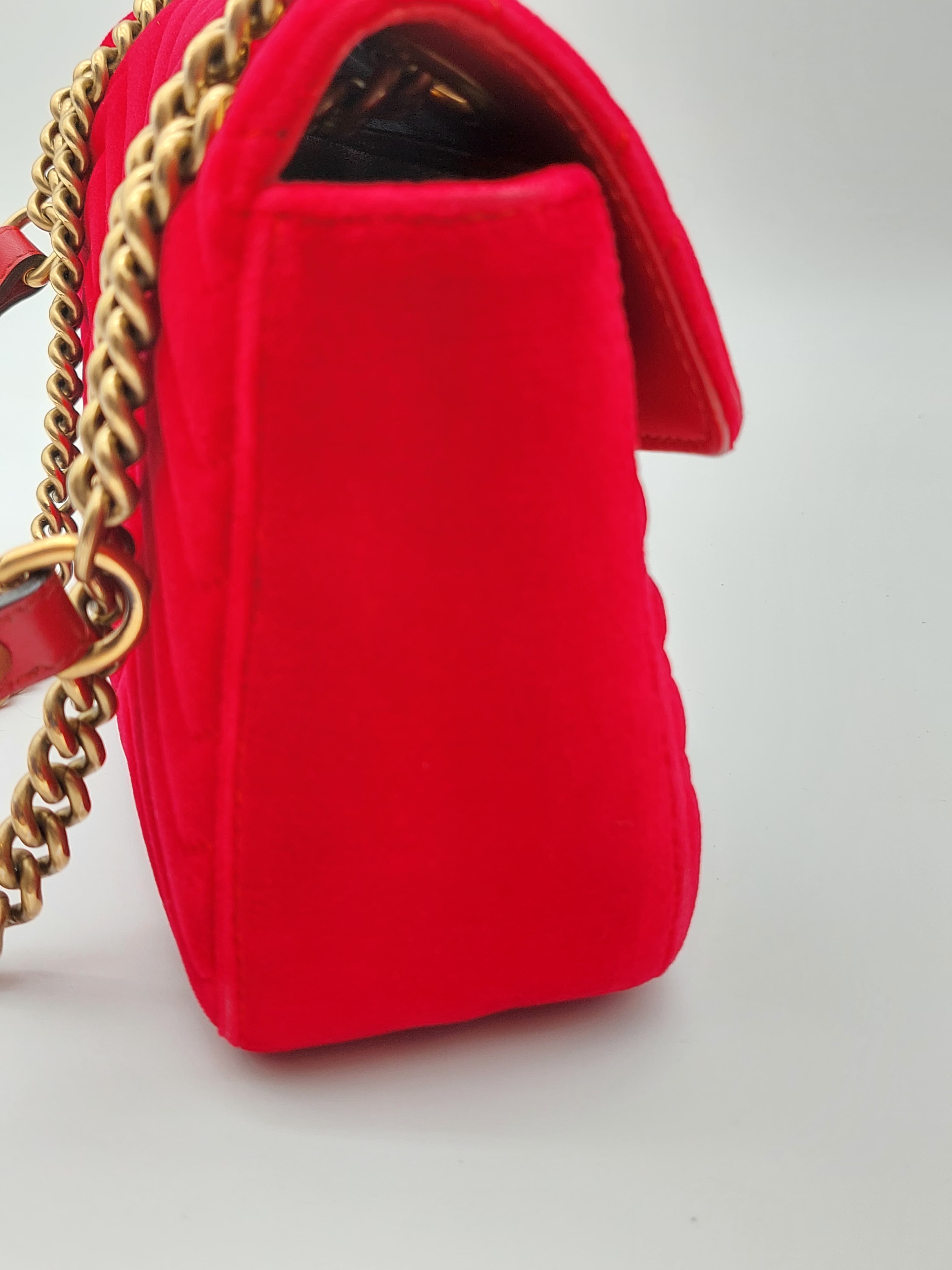 Gucci Marmont velvet red