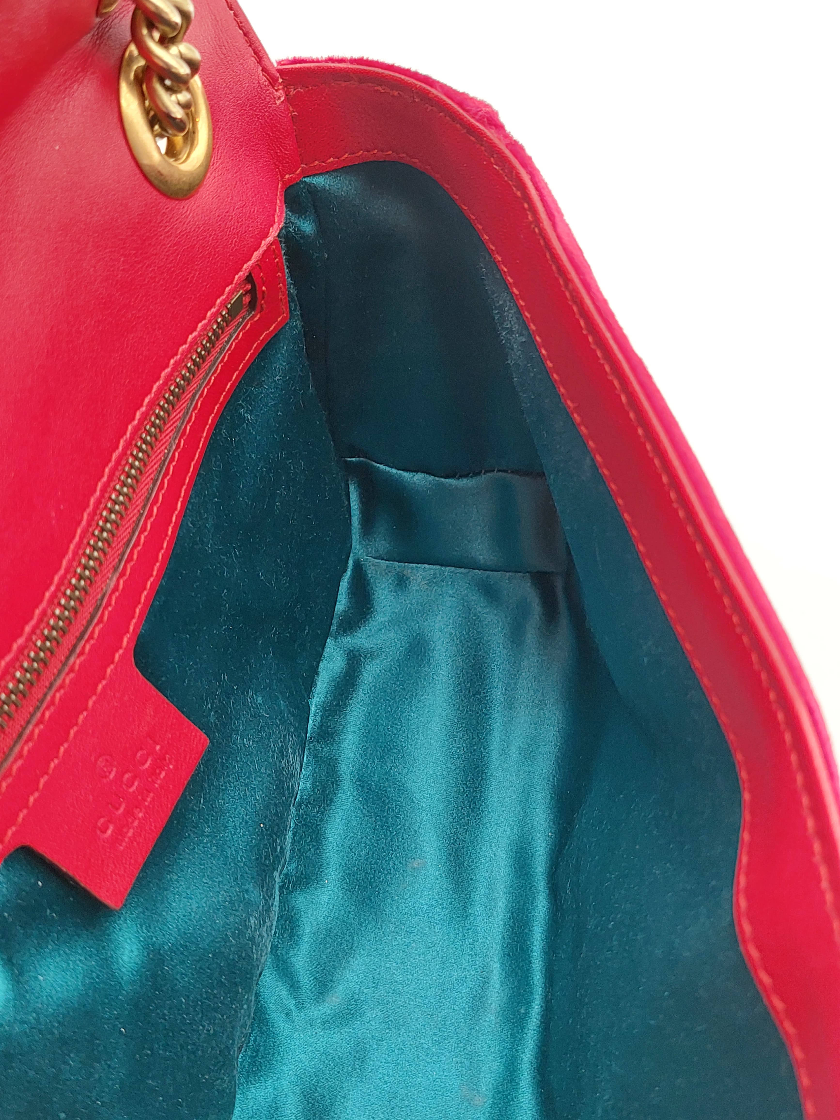 Gucci Marmont velvet red