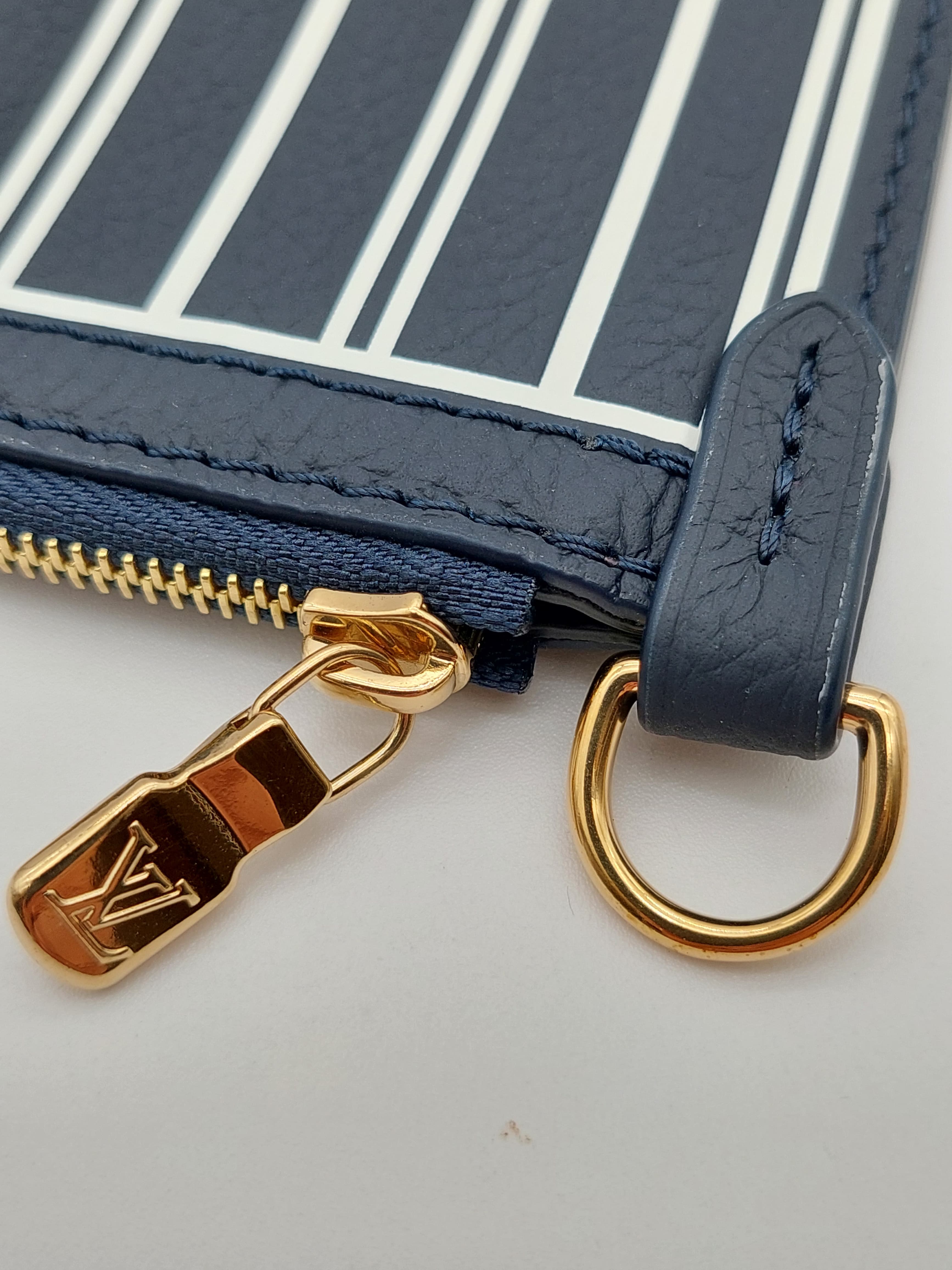 Louis Vuitton Neverfull Inside Out Pouch
