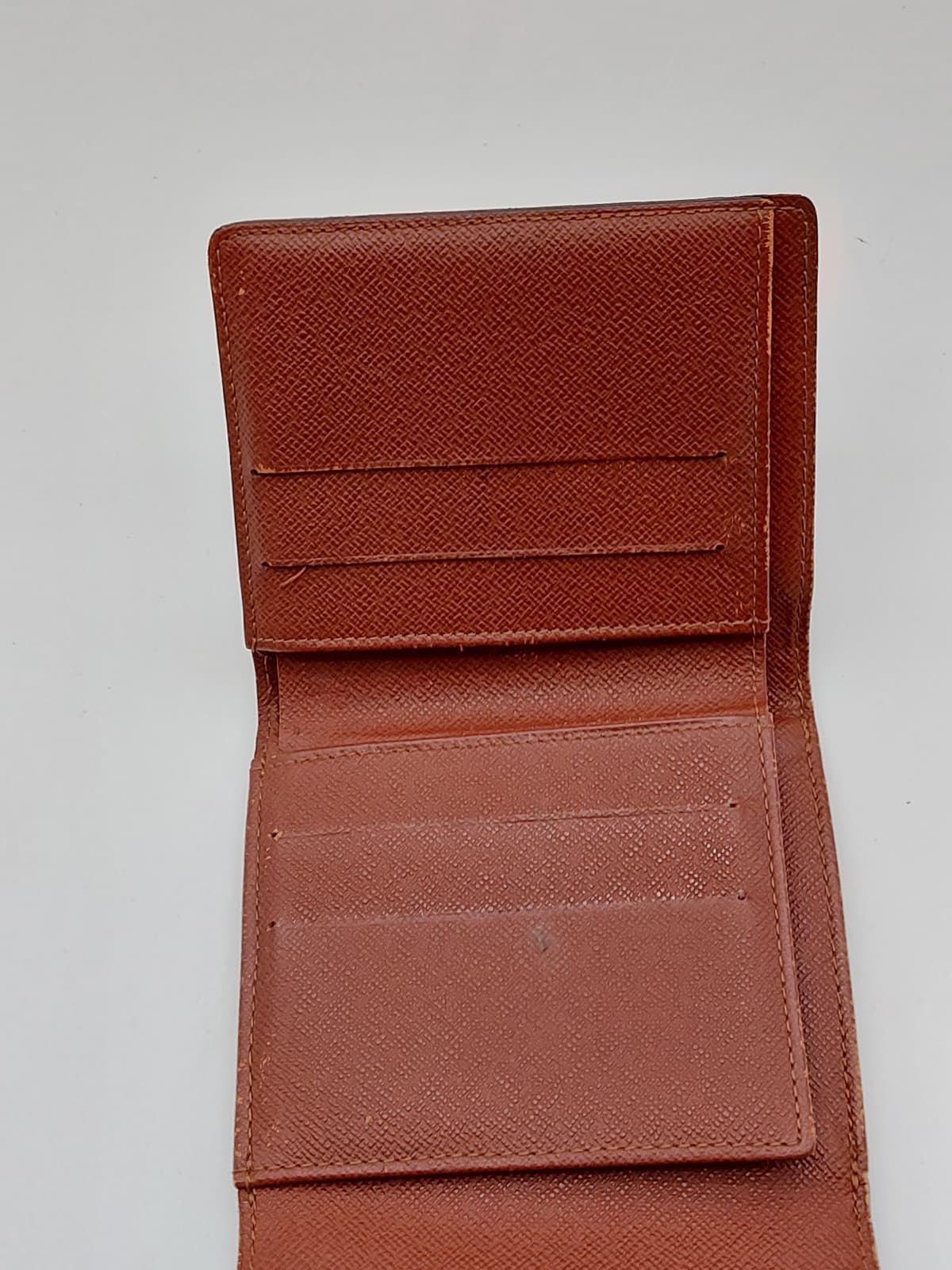 Elise Wallet