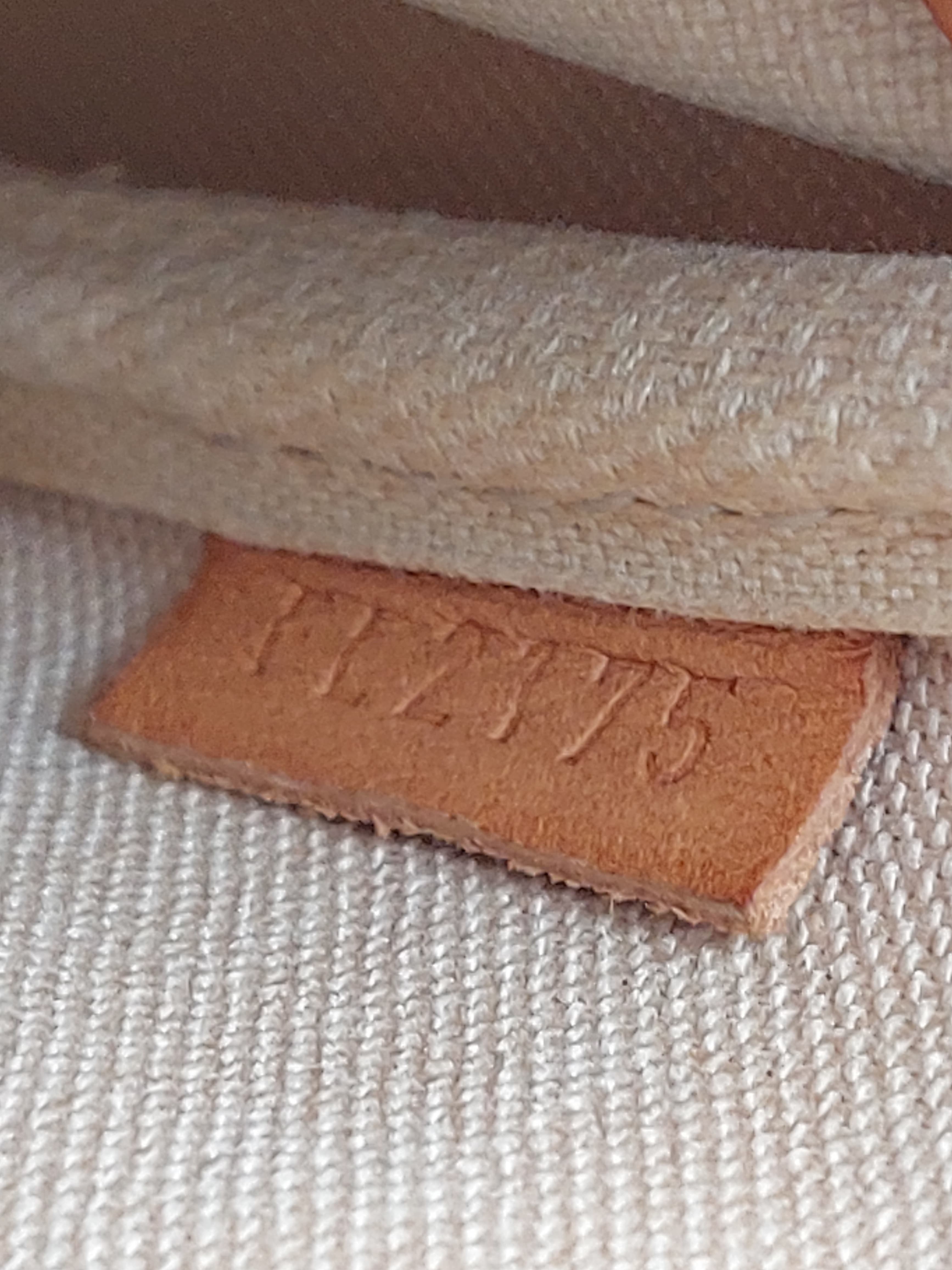 Favorite PM Damier Azur