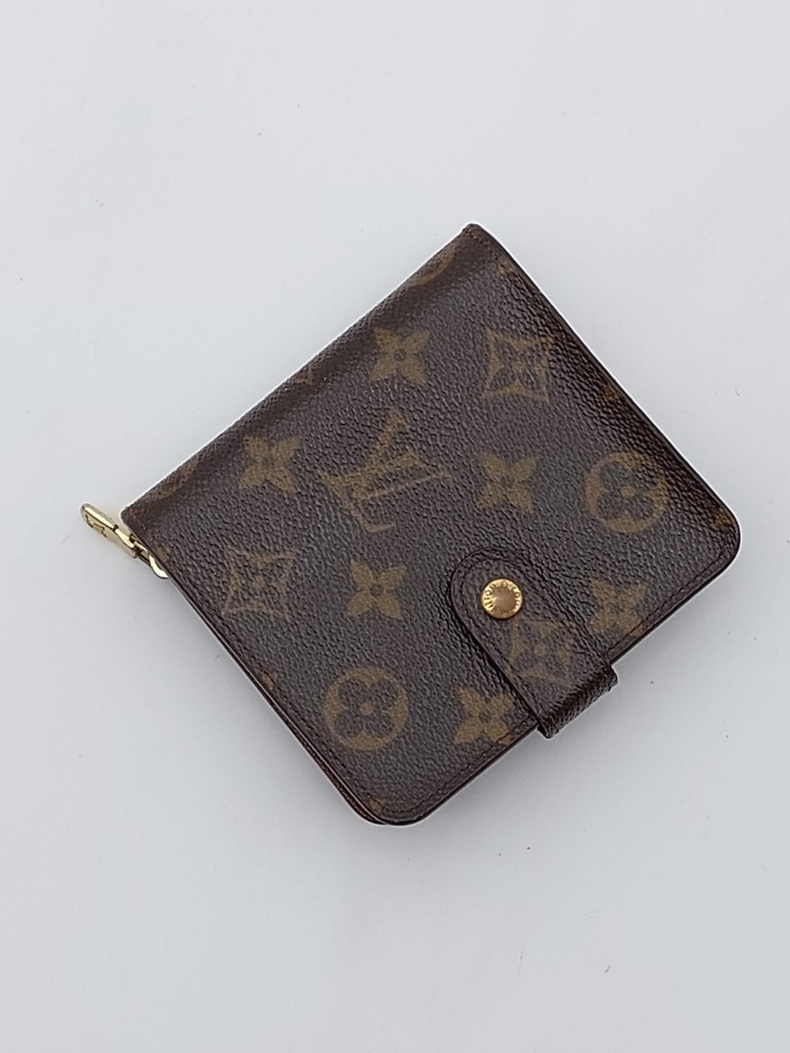 Compact Wallet
