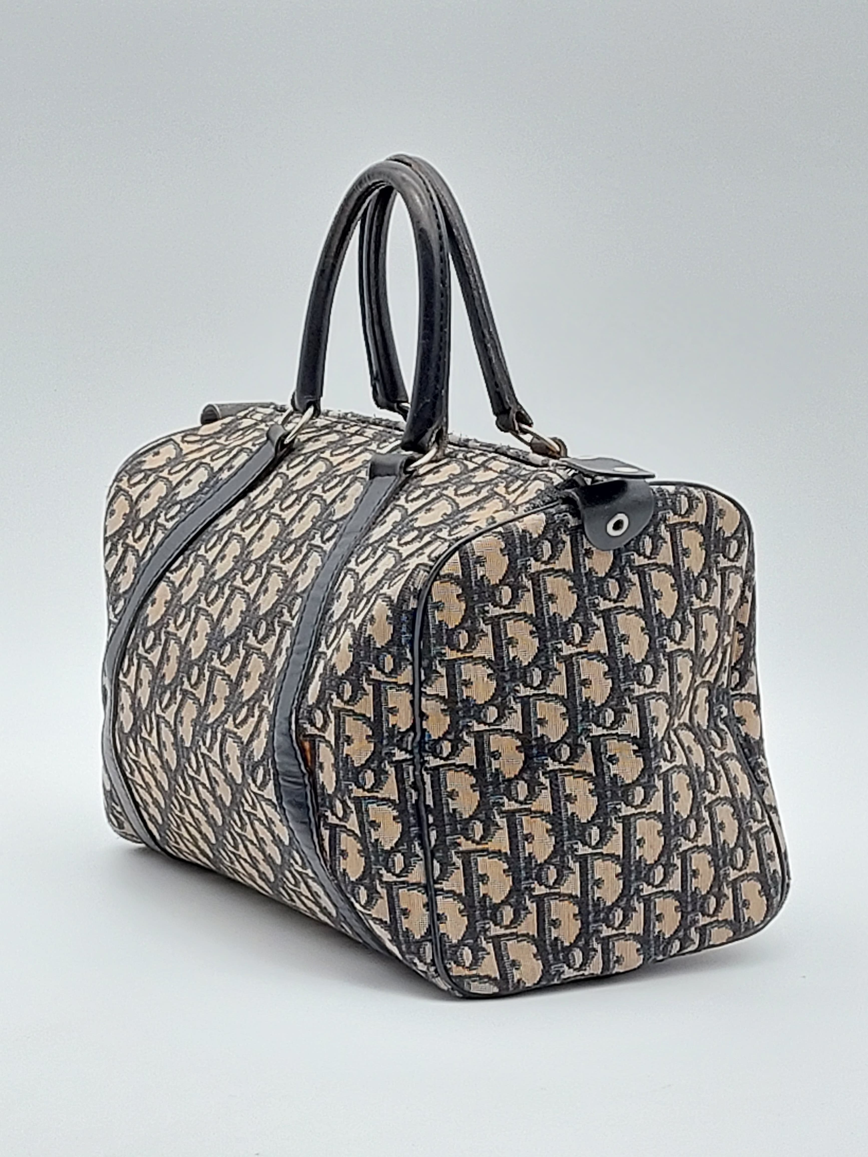 Boston bag