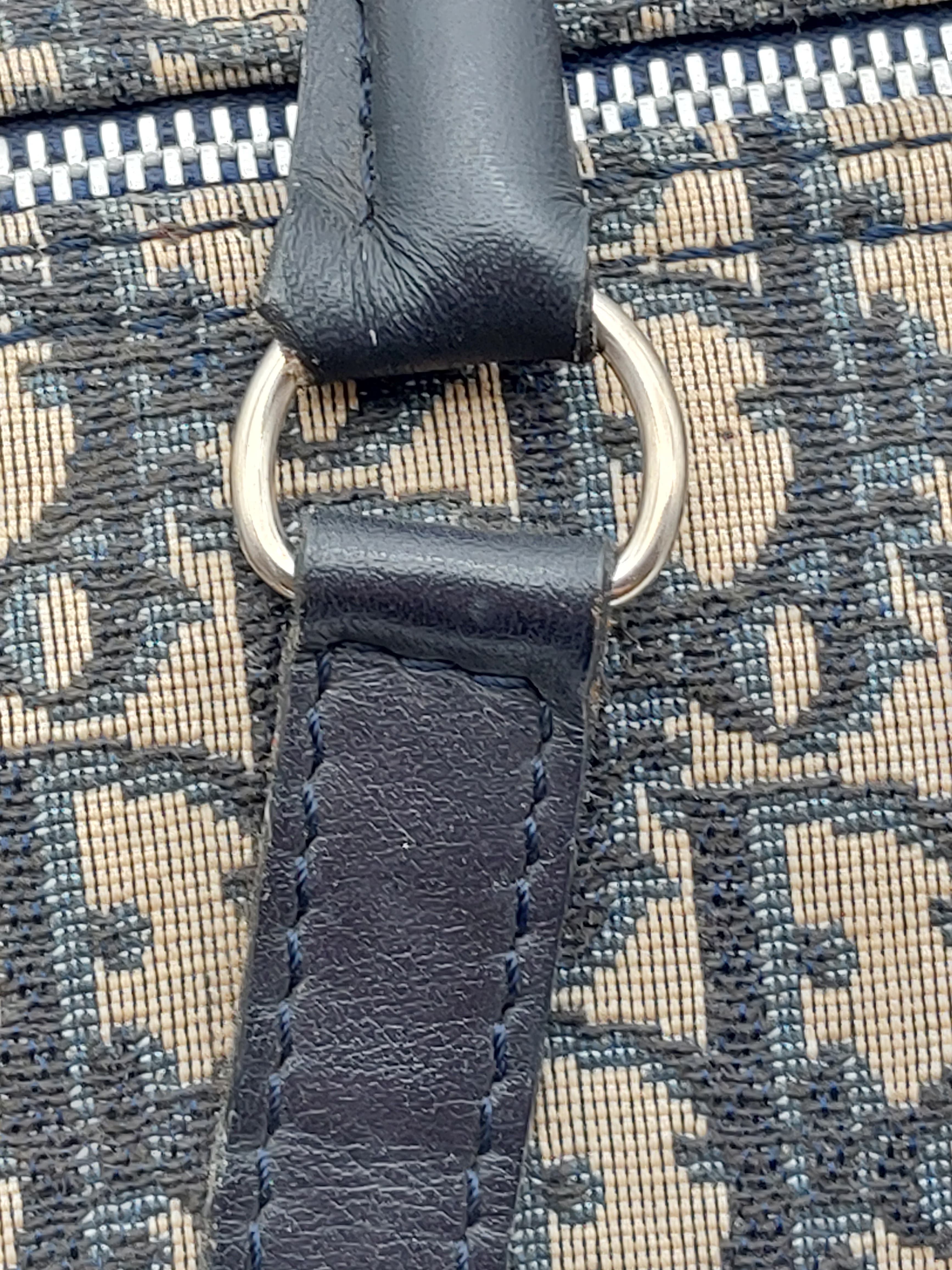 Boston bag