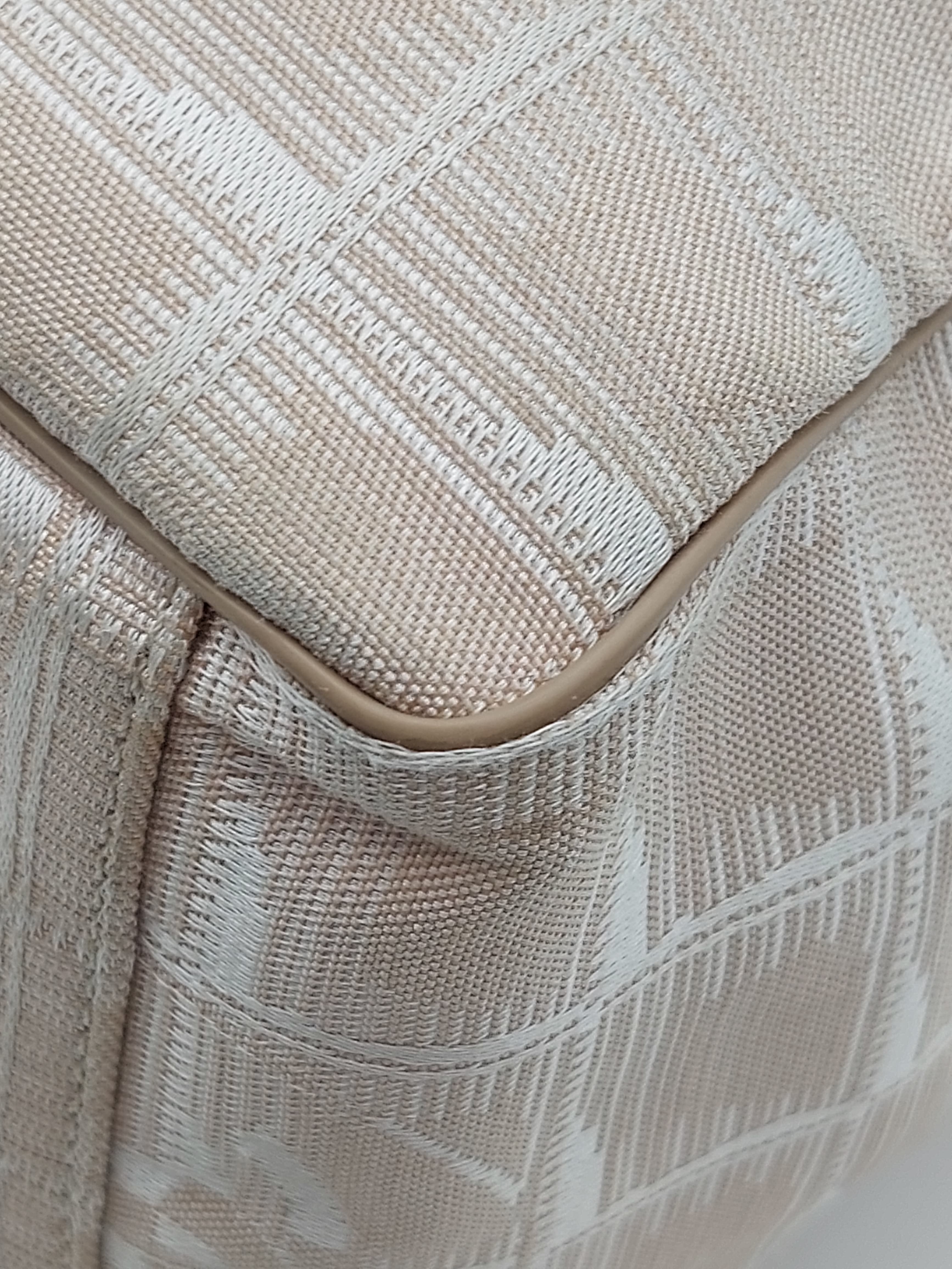 Travel Line Shoulderbag