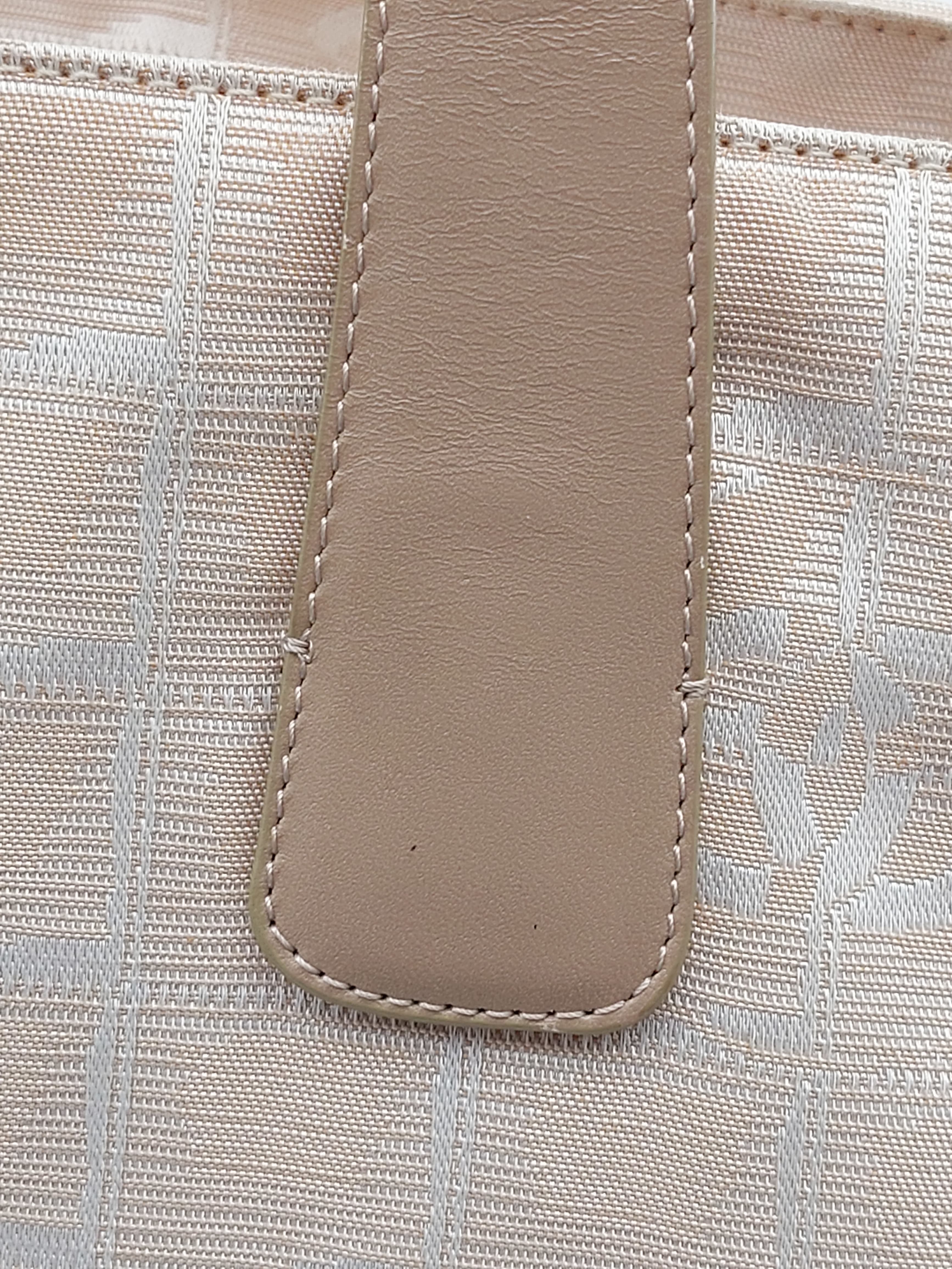 Travel Line Shoulderbag