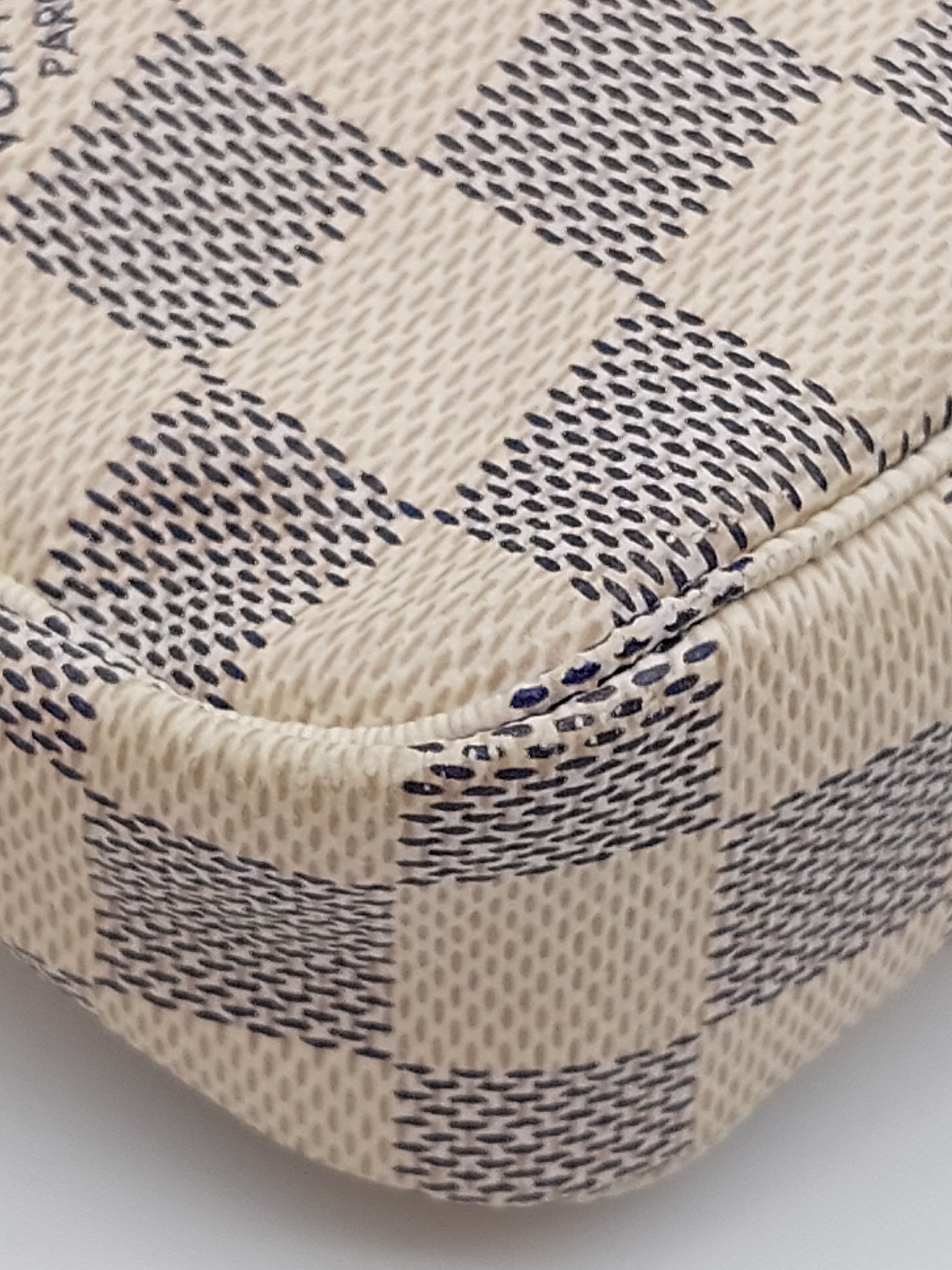 Pochette Accessoires Damier Azur