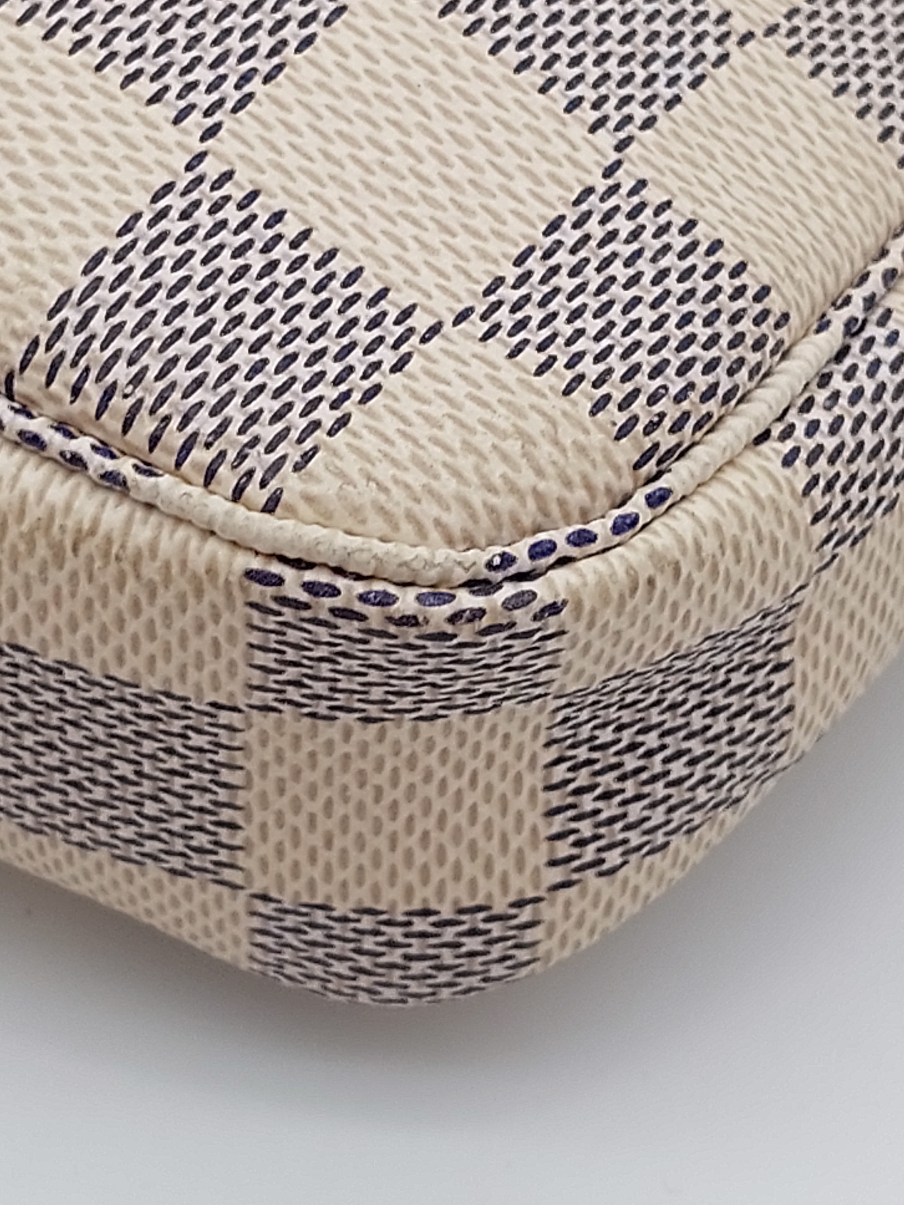 Pochette Accessoires Damier Azur