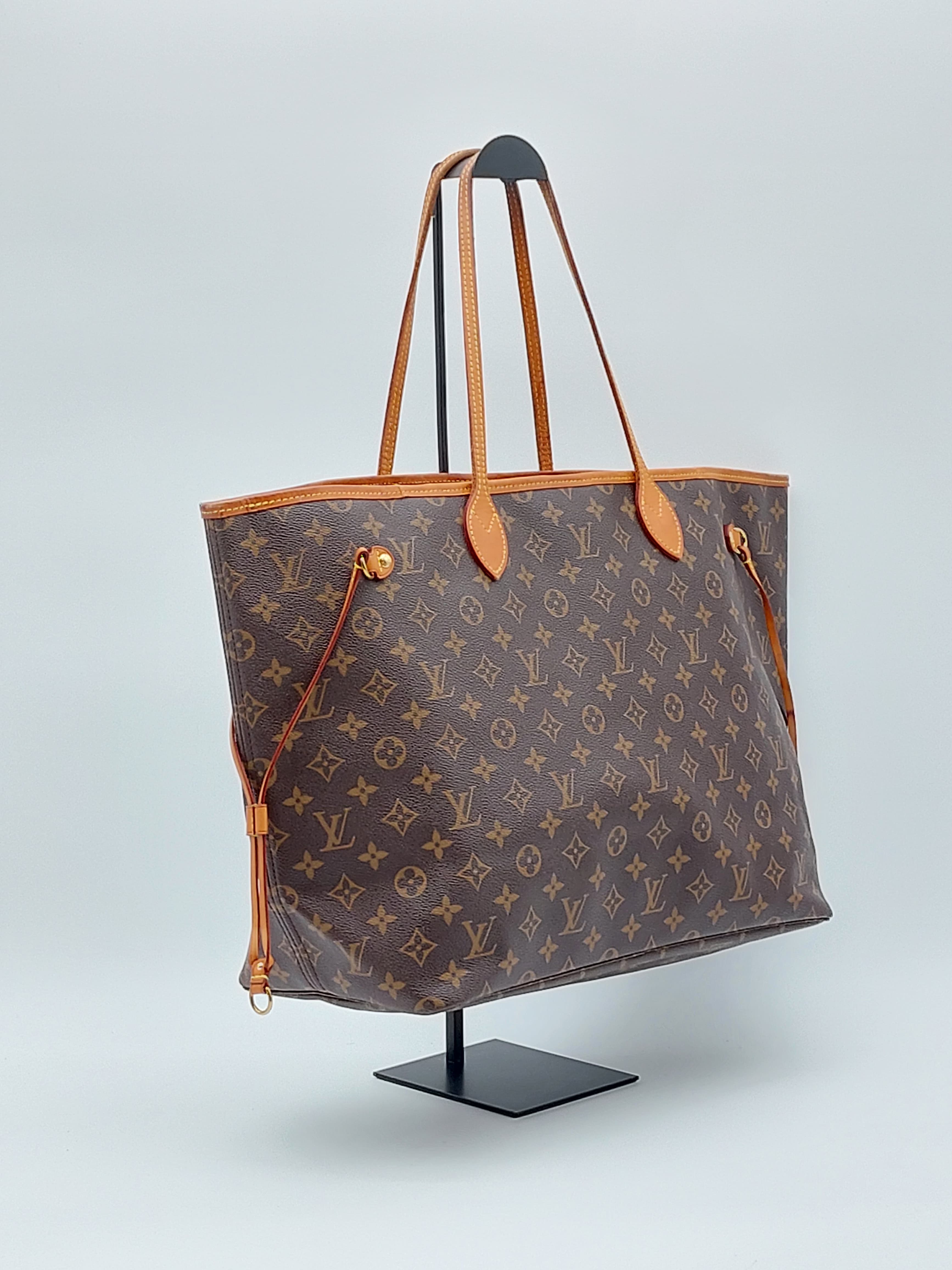 Neverfull GM Fuchsia