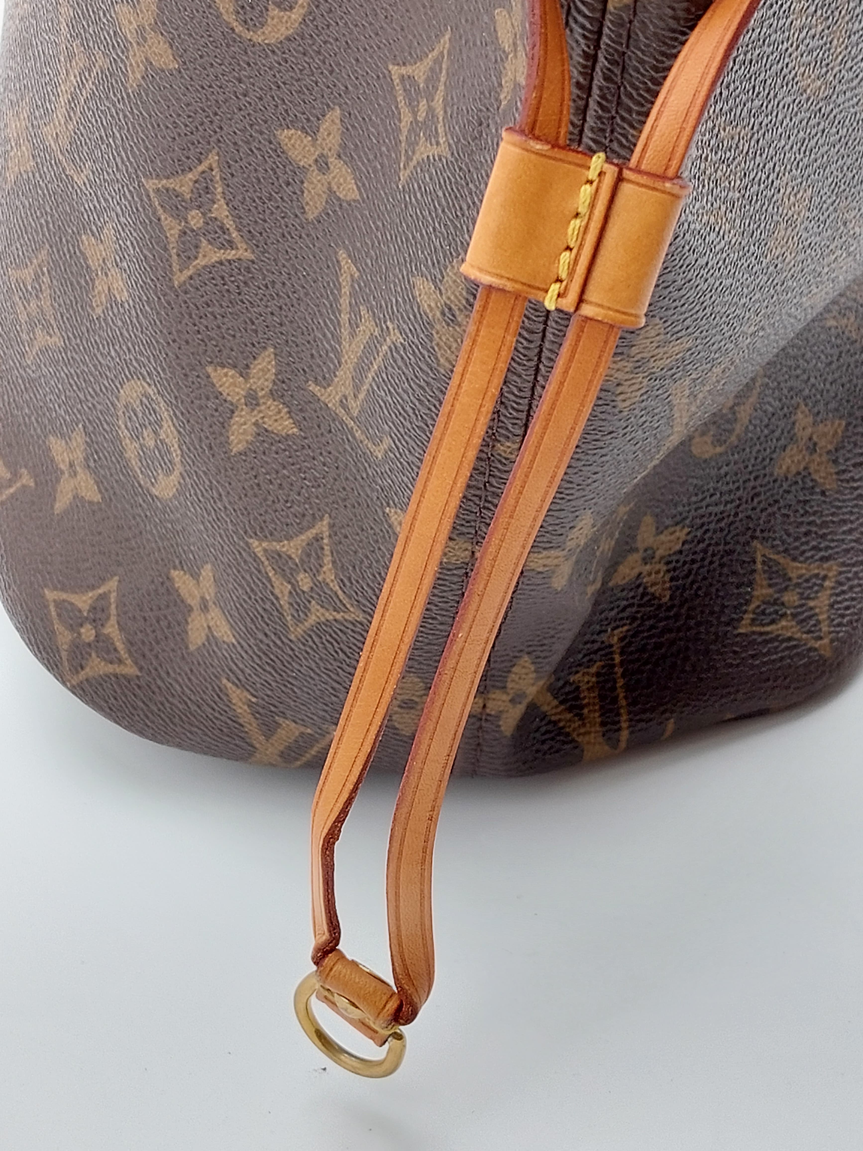 Neverfull MM Fuchsia